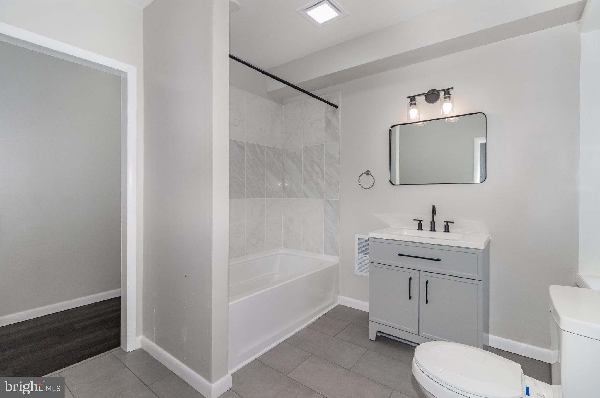 HARRISBURG CITY - Residential