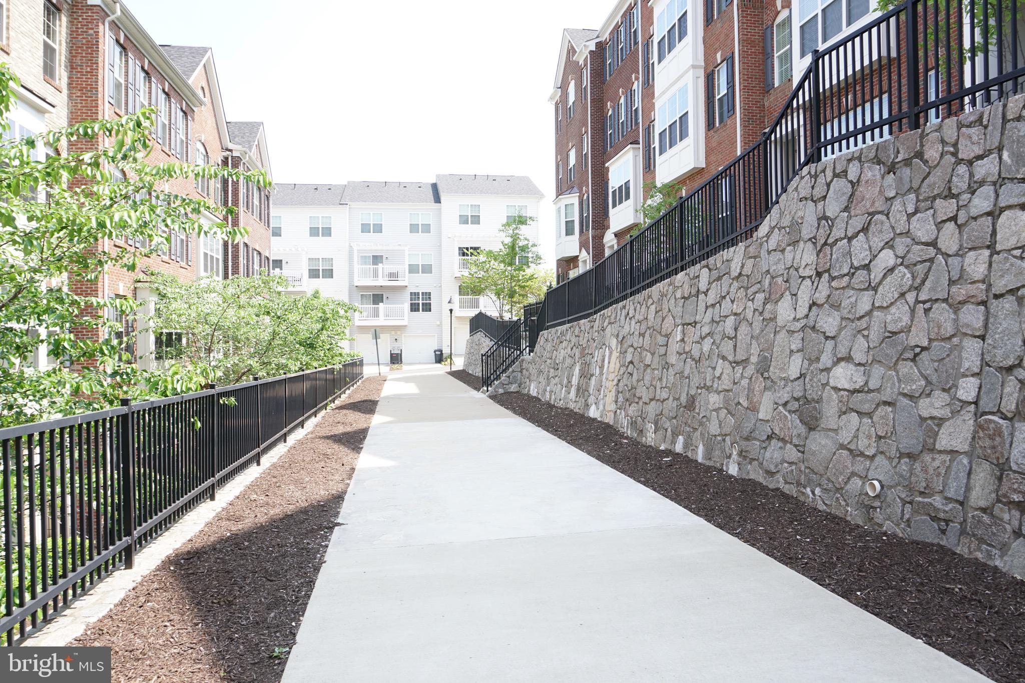 POTOMAC CLUB - Residential Lease