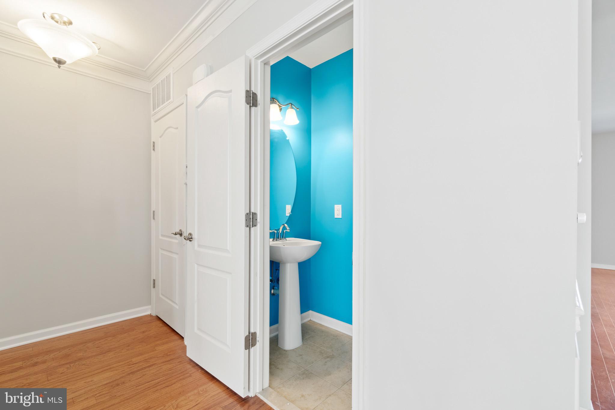 POTOMAC CLUB - Residential Lease