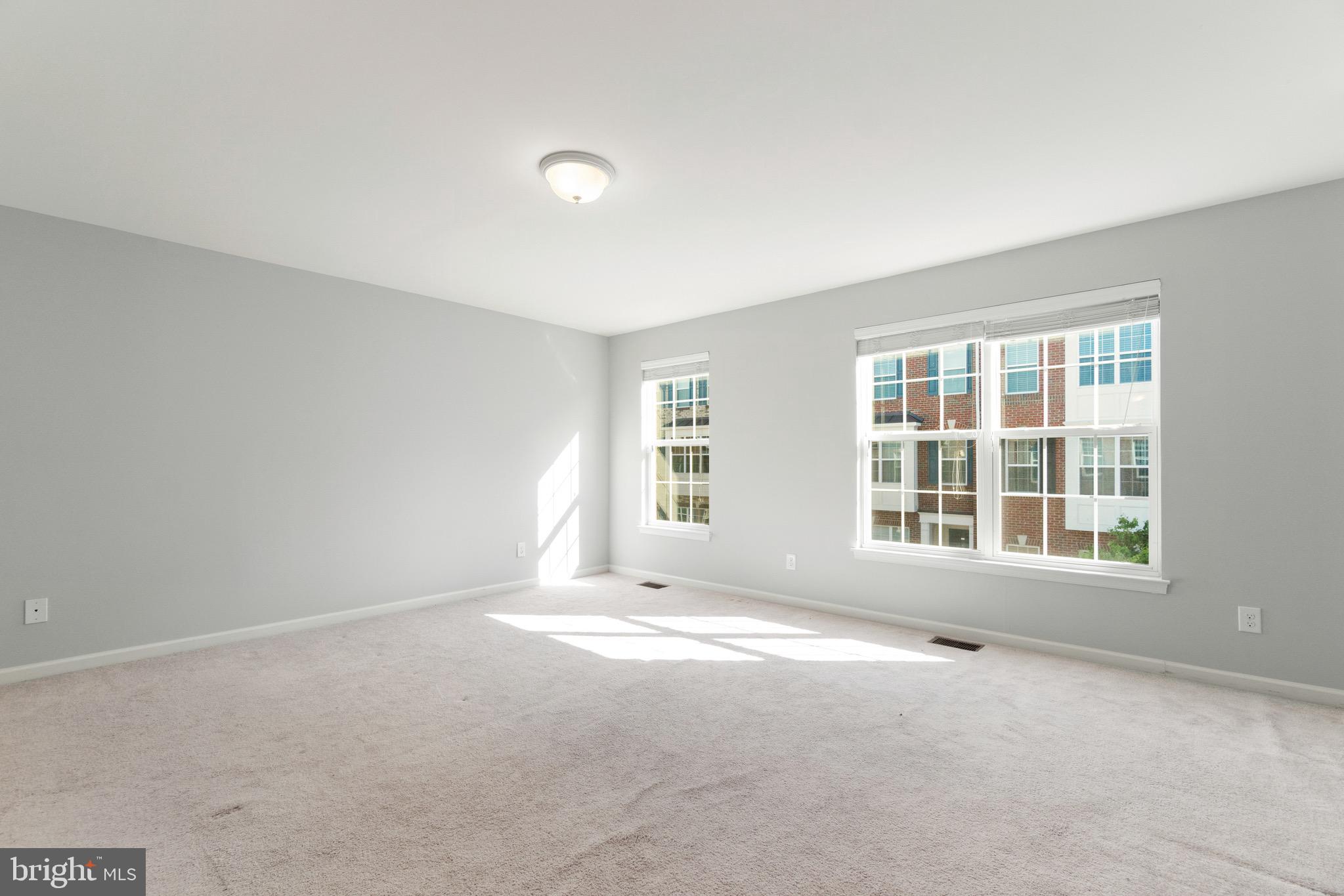 POTOMAC CLUB - Residential Lease