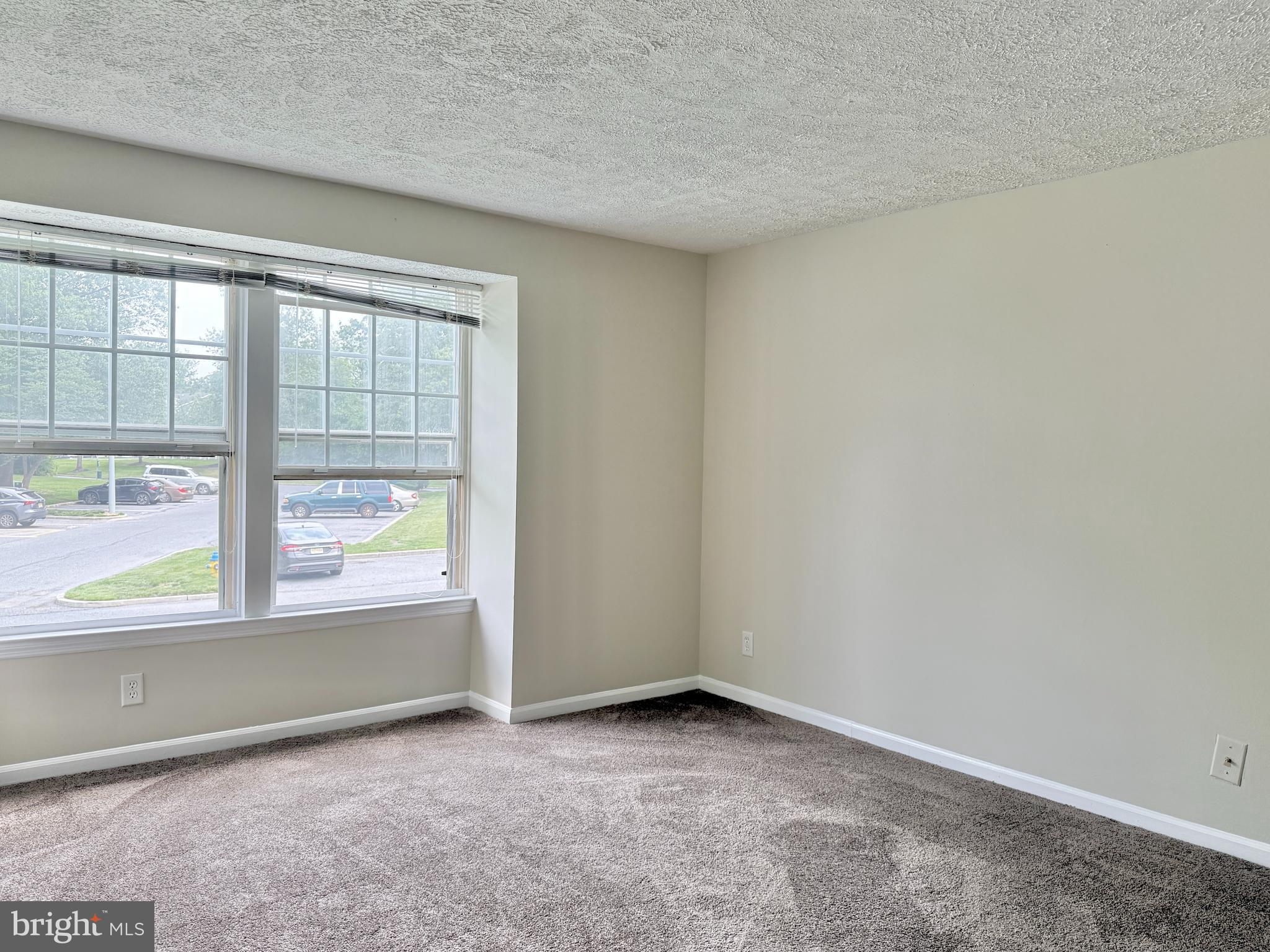 KENWOOD - Residential Lease