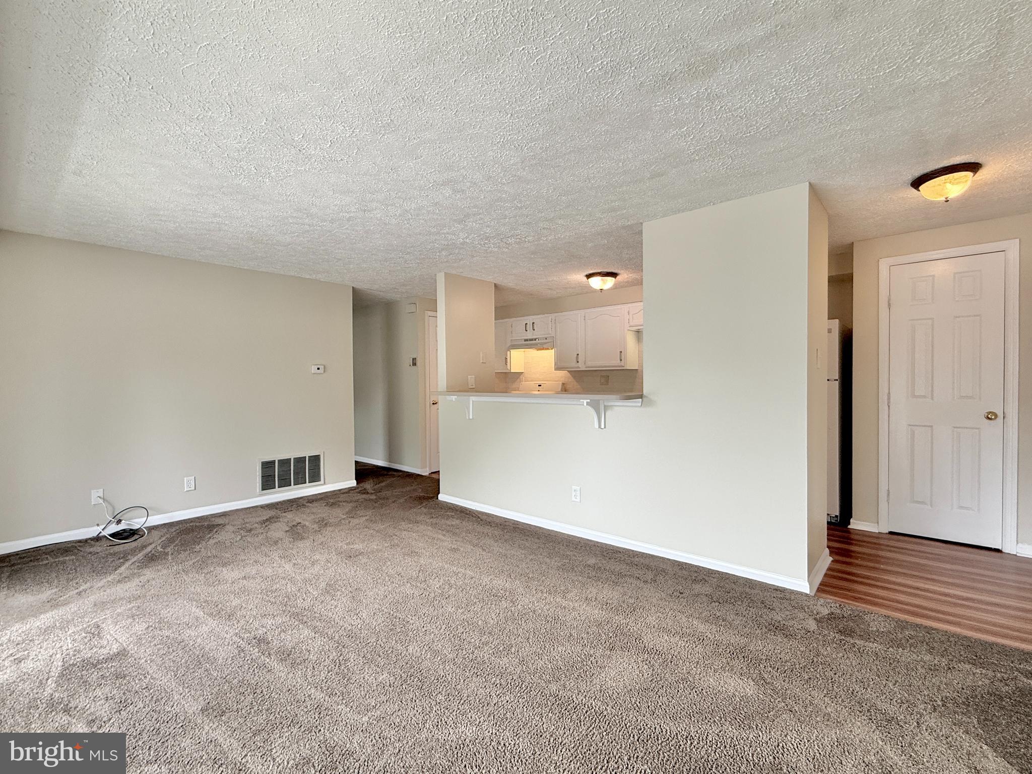 KENWOOD - Residential Lease