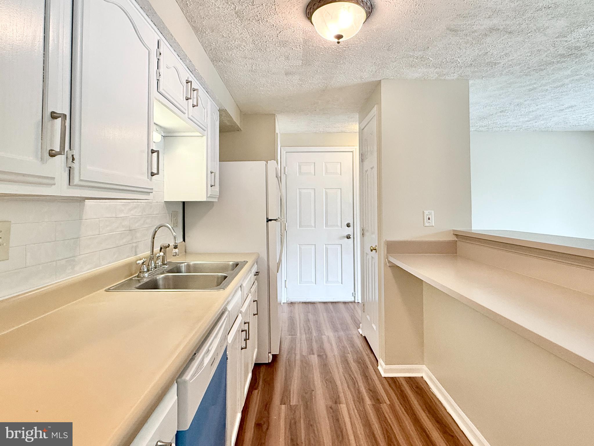 KENWOOD - Residential Lease