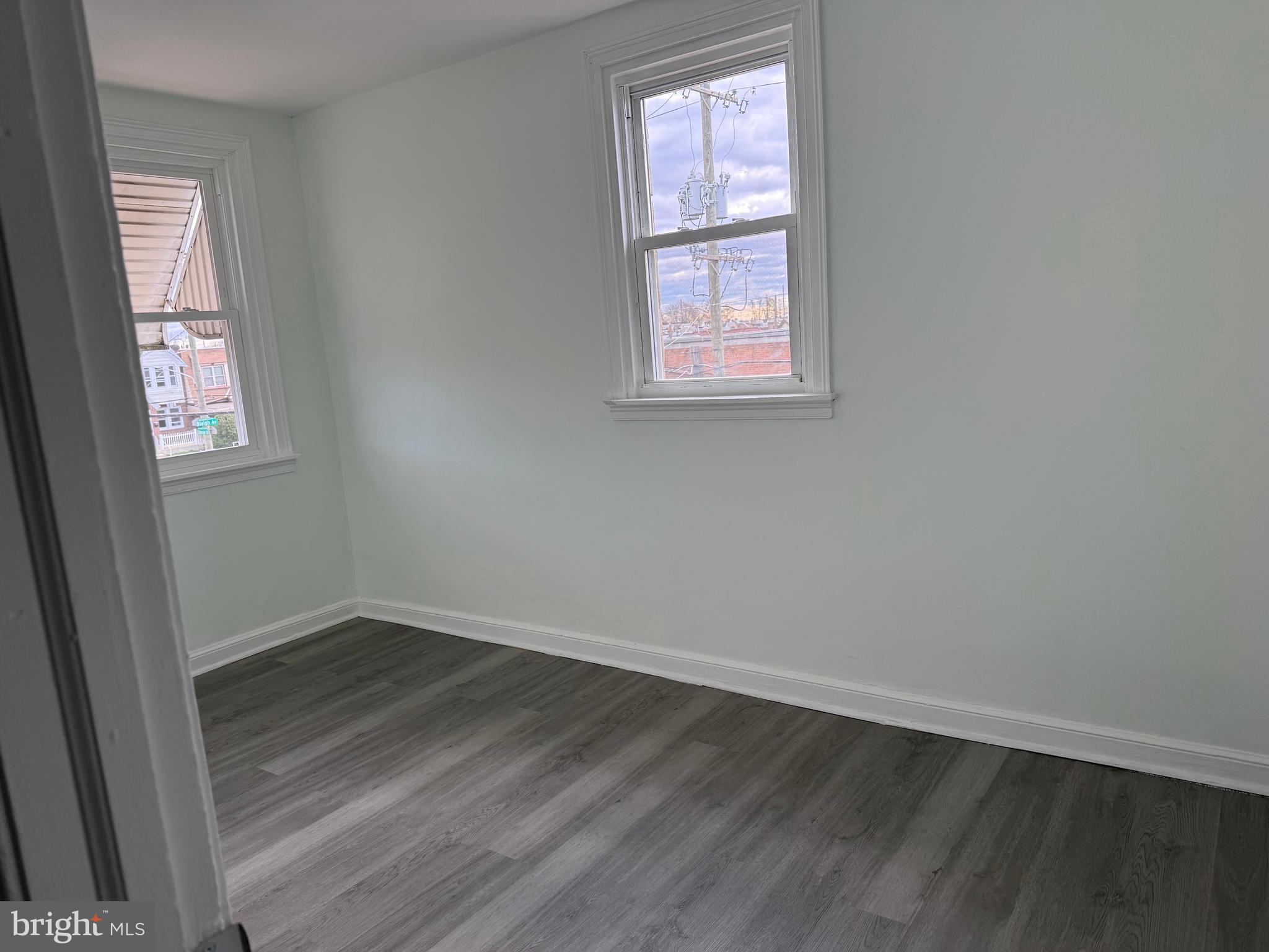 MAYFAIR - Residential