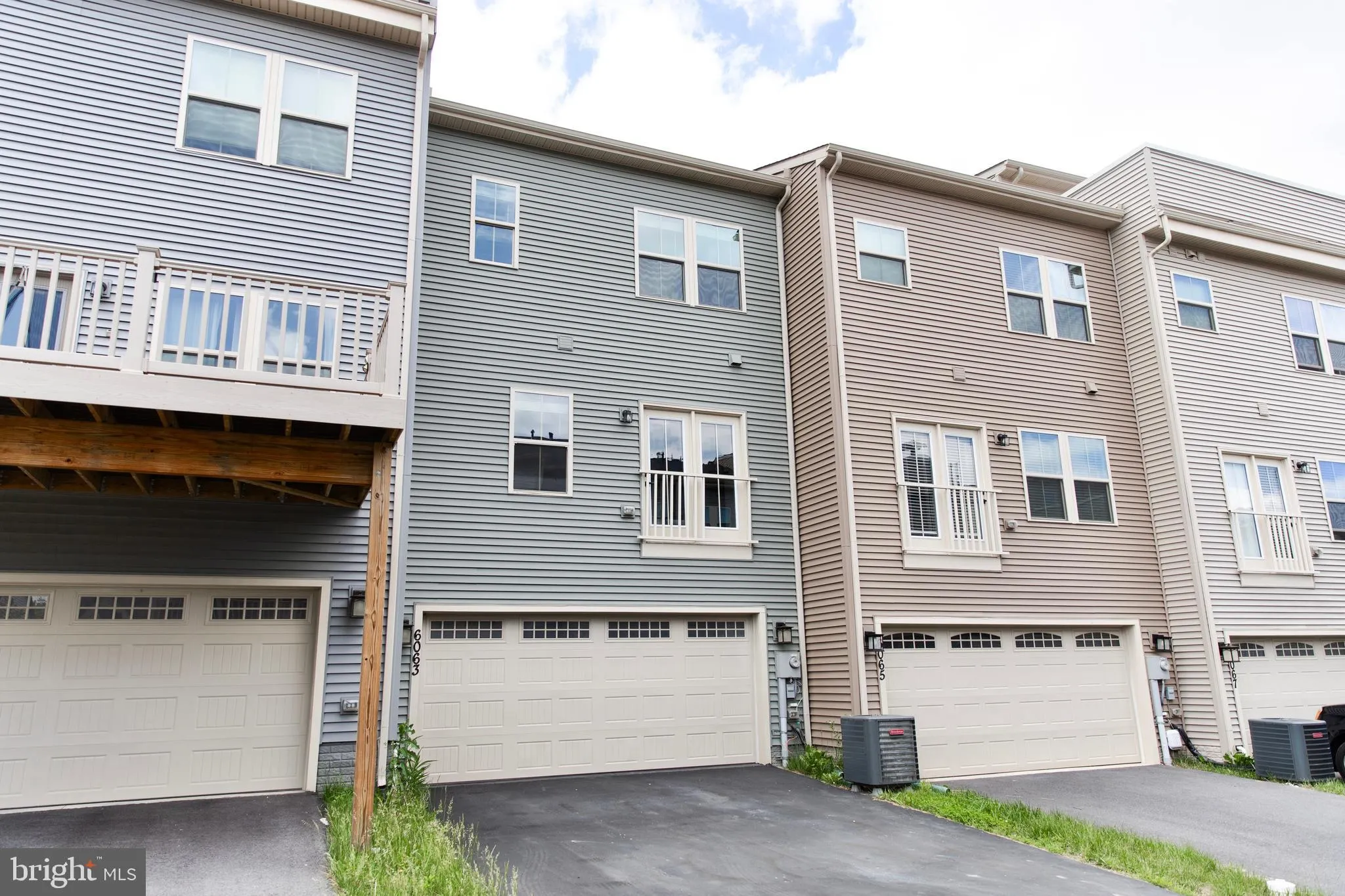 New Market, Maryland 21774, United States, 3 Bedrooms Bedrooms, ,4 BathroomsBathrooms,Residential,Active,172847