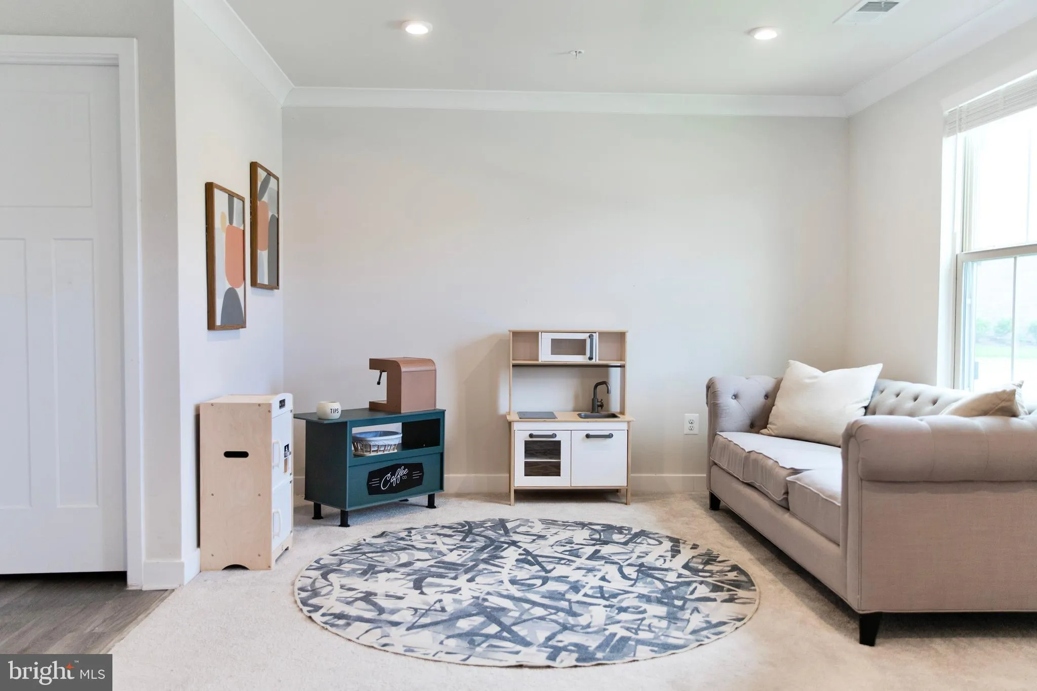 New Market, Maryland 21774, United States, 3 Bedrooms Bedrooms, ,4 BathroomsBathrooms,Residential,Active,172847