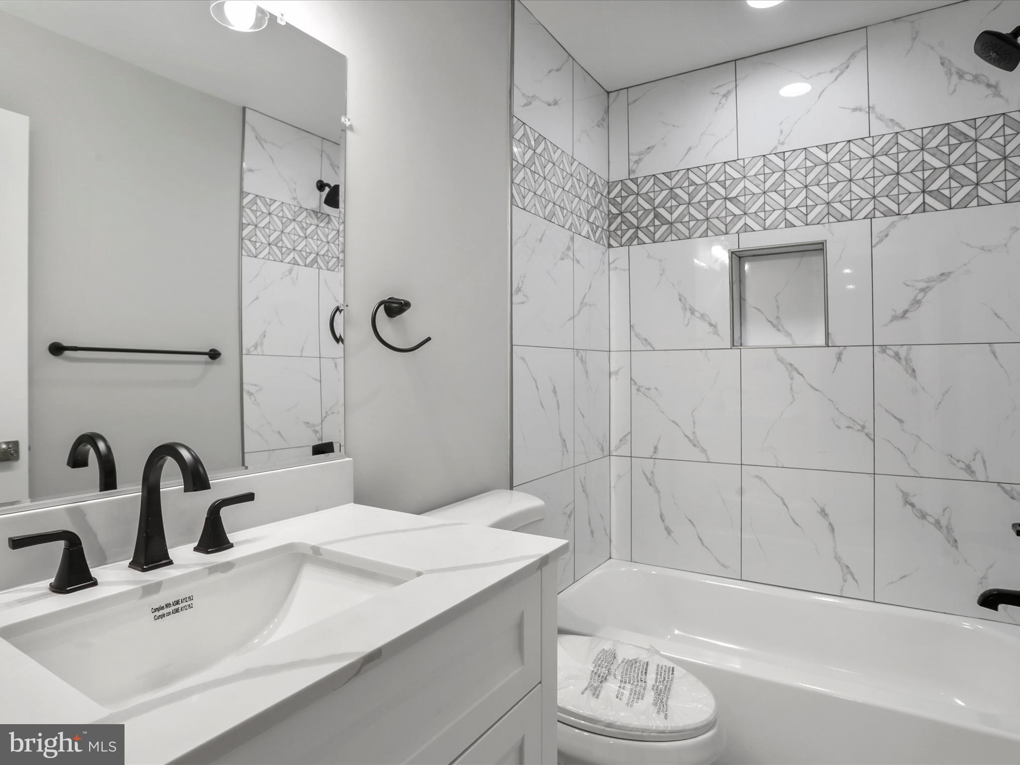 ORCHARD PLACE - Residential