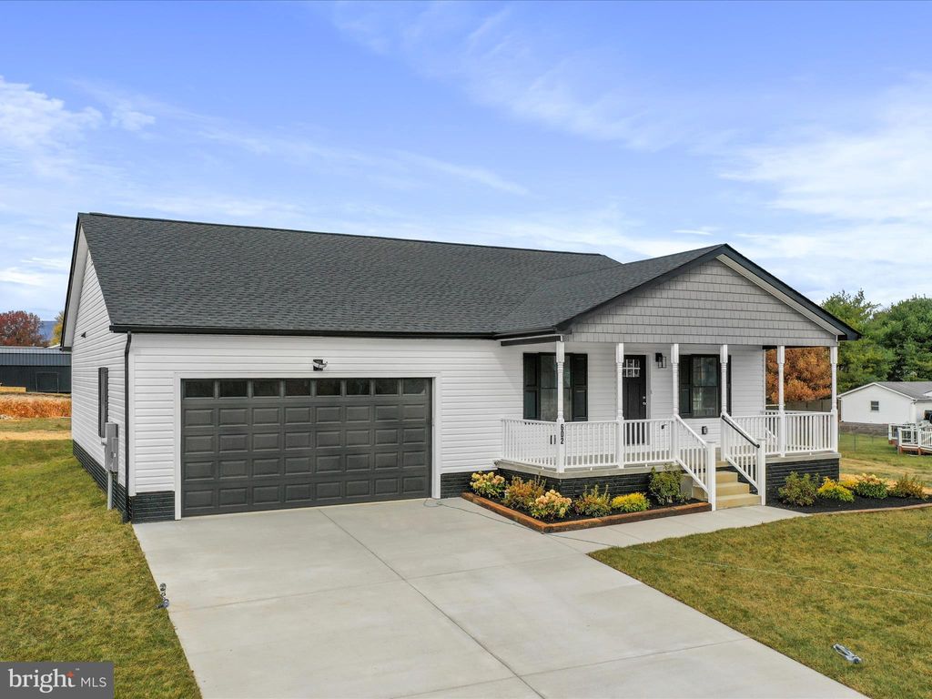 Photo of 602 W Spring Street, WOODSTOCK, VA 22664 (MLS # VASH2012892)