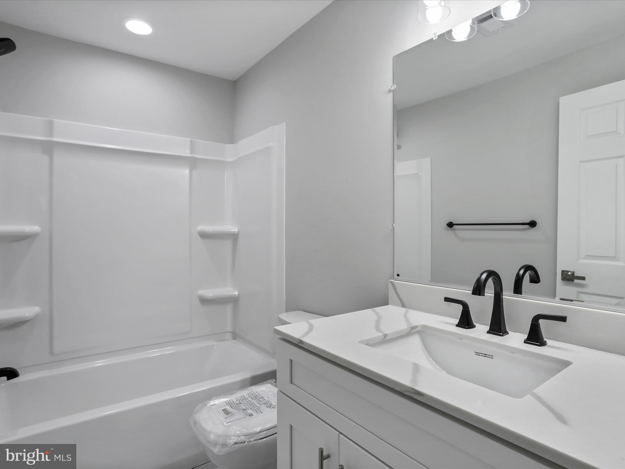 ORCHARD PLACE - Residential