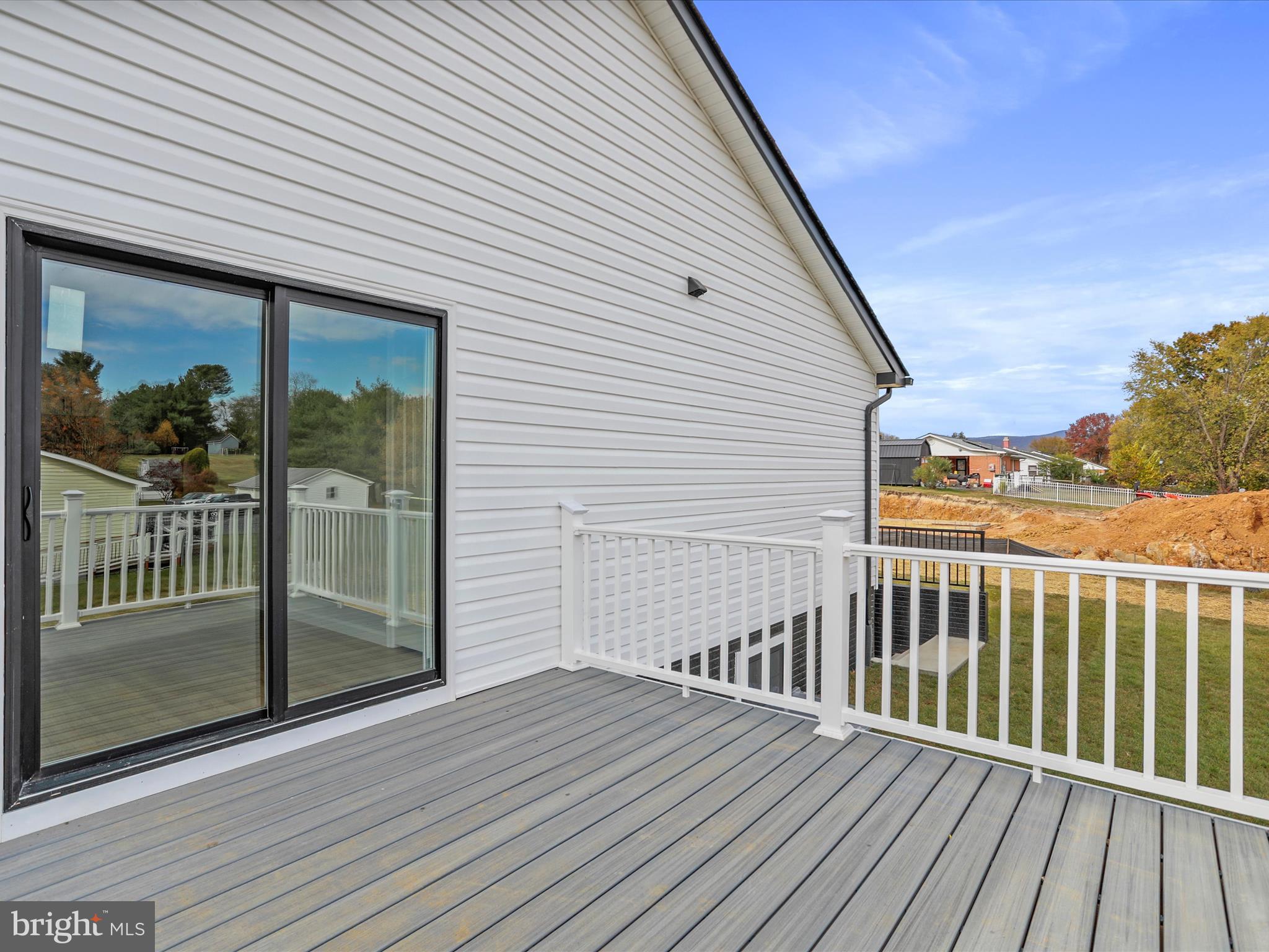 ORCHARD PLACE - Residential