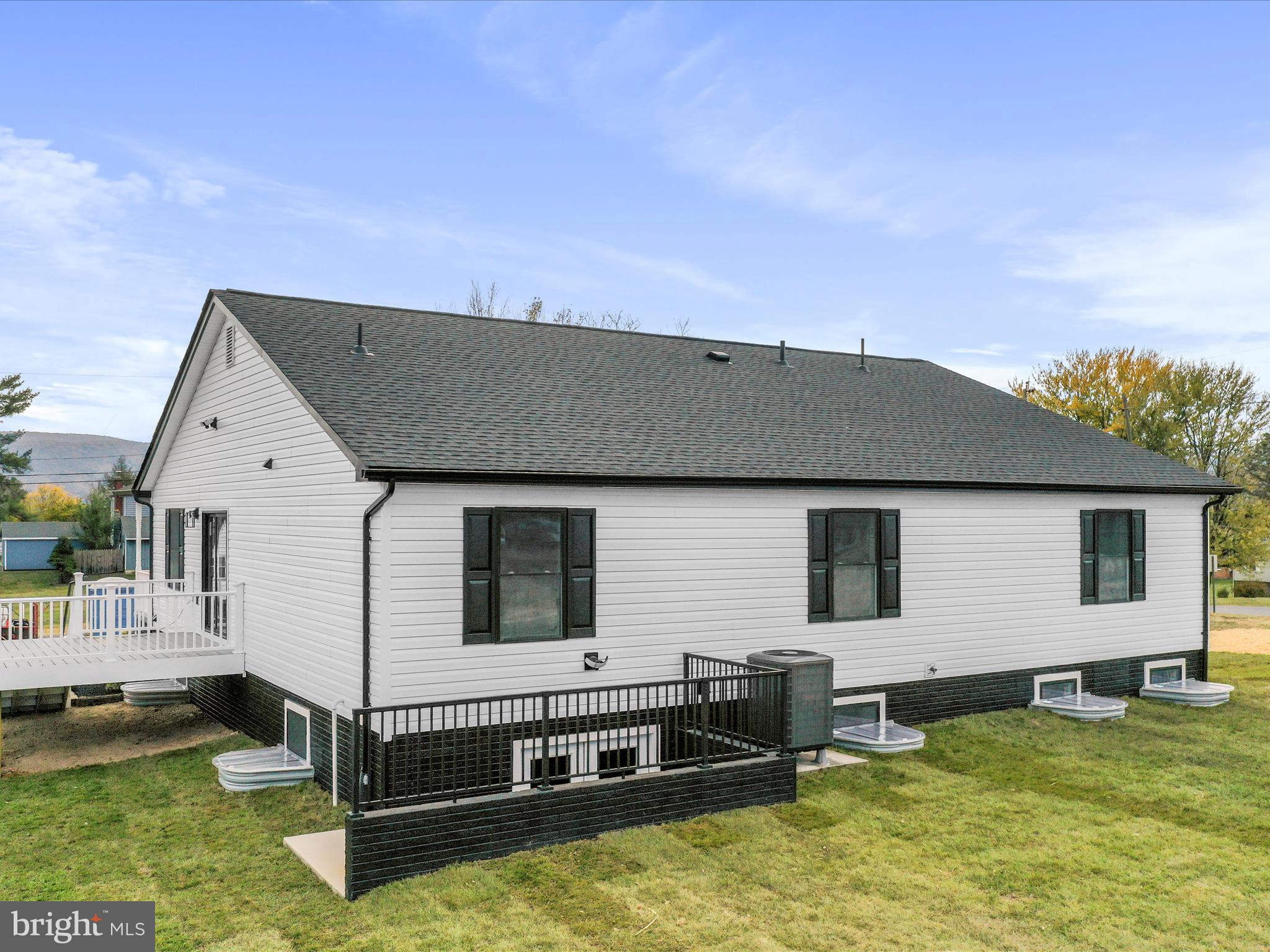 ORCHARD PLACE - Residential