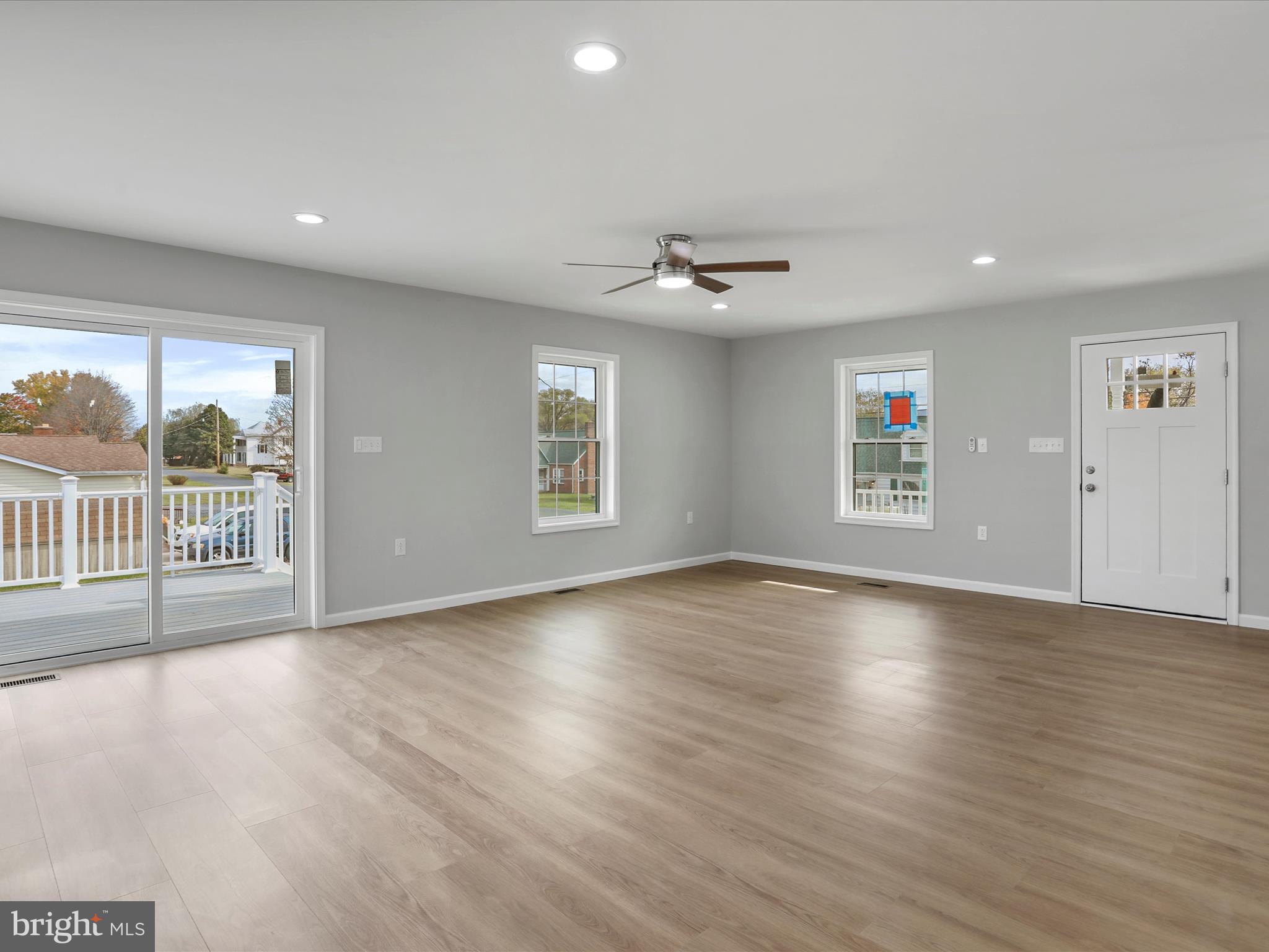 ORCHARD PLACE - Residential