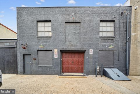 1862 SEPVIVA STREET 1864 PHILADELPHIA PA 19125