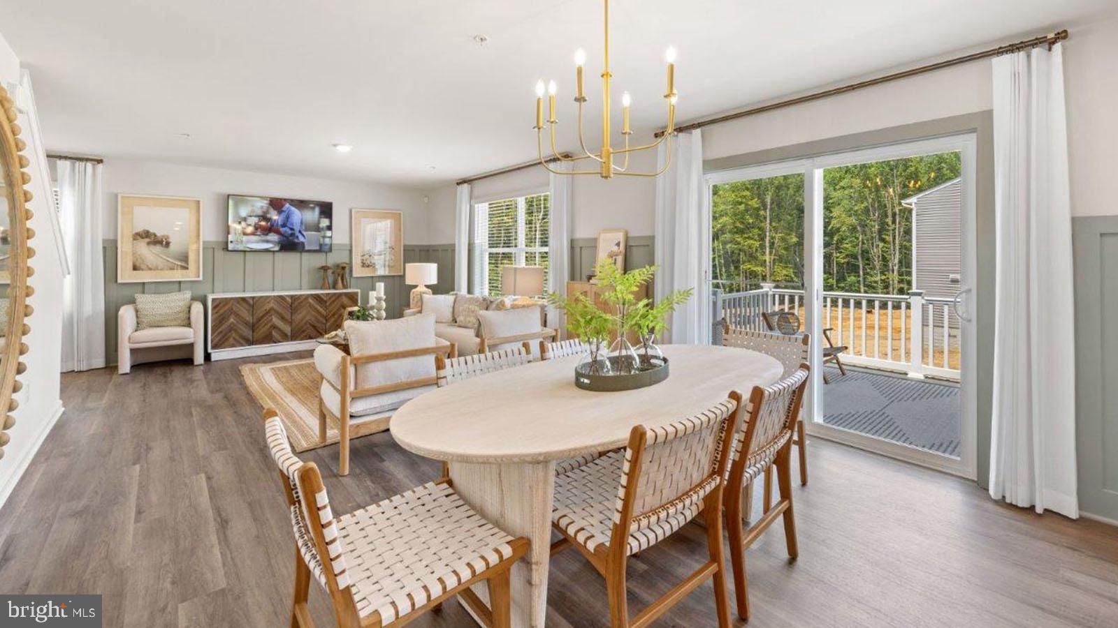 TOLLHOUSE WOODS - Residential