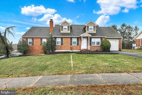 Homes For Sale - 780 Corbit Drive<br/> READING, PA 19607