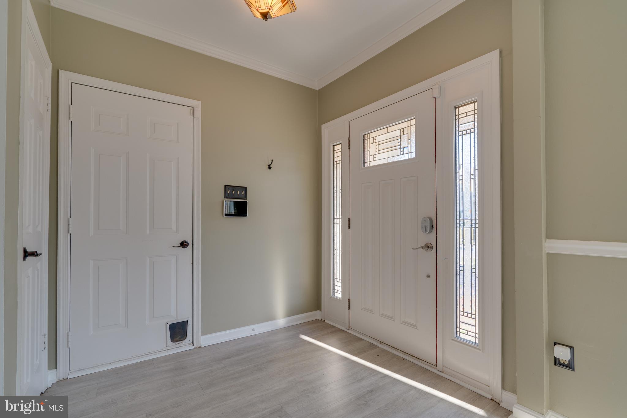 LANDSDOWNE - Residential