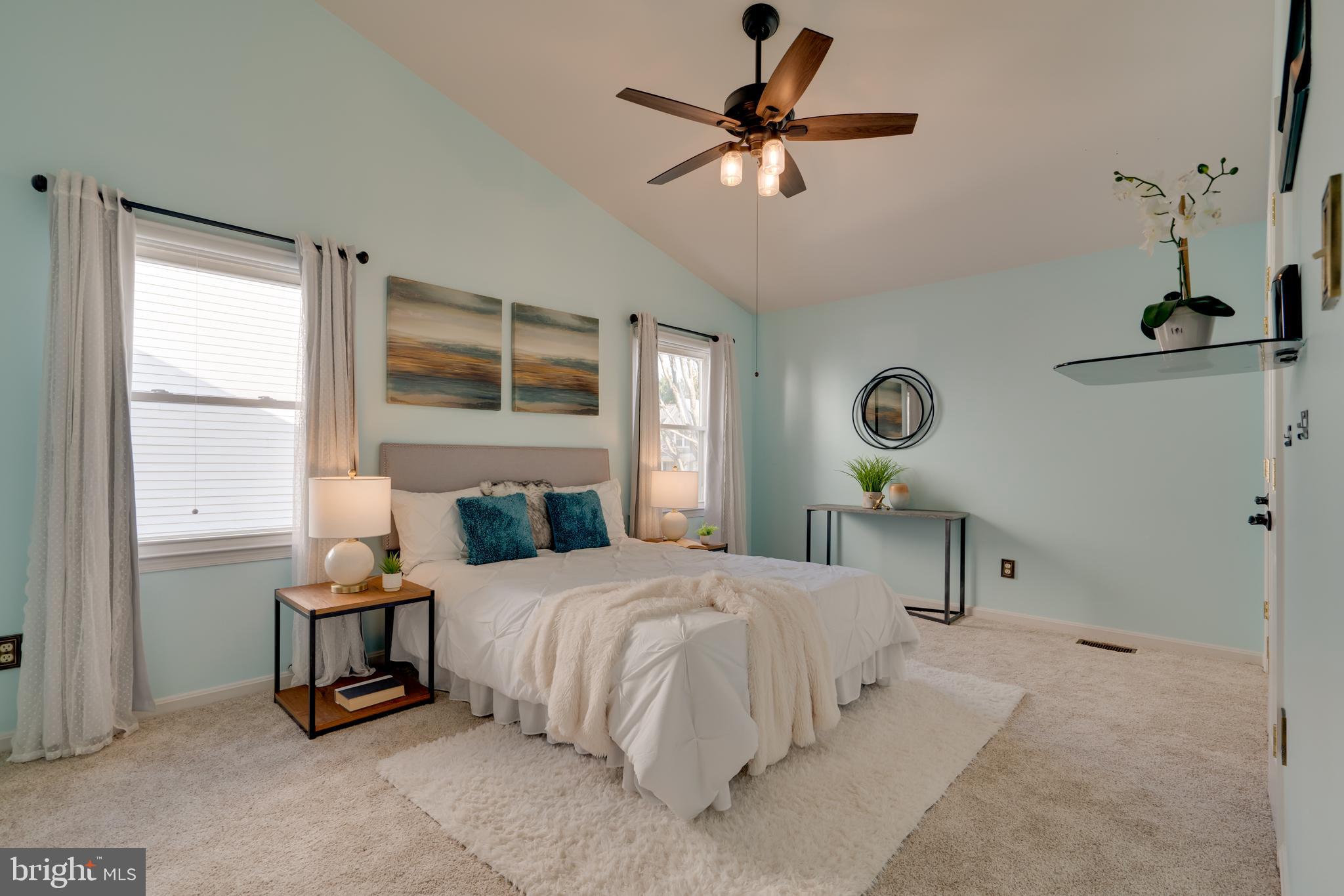 LANDSDOWNE - Residential