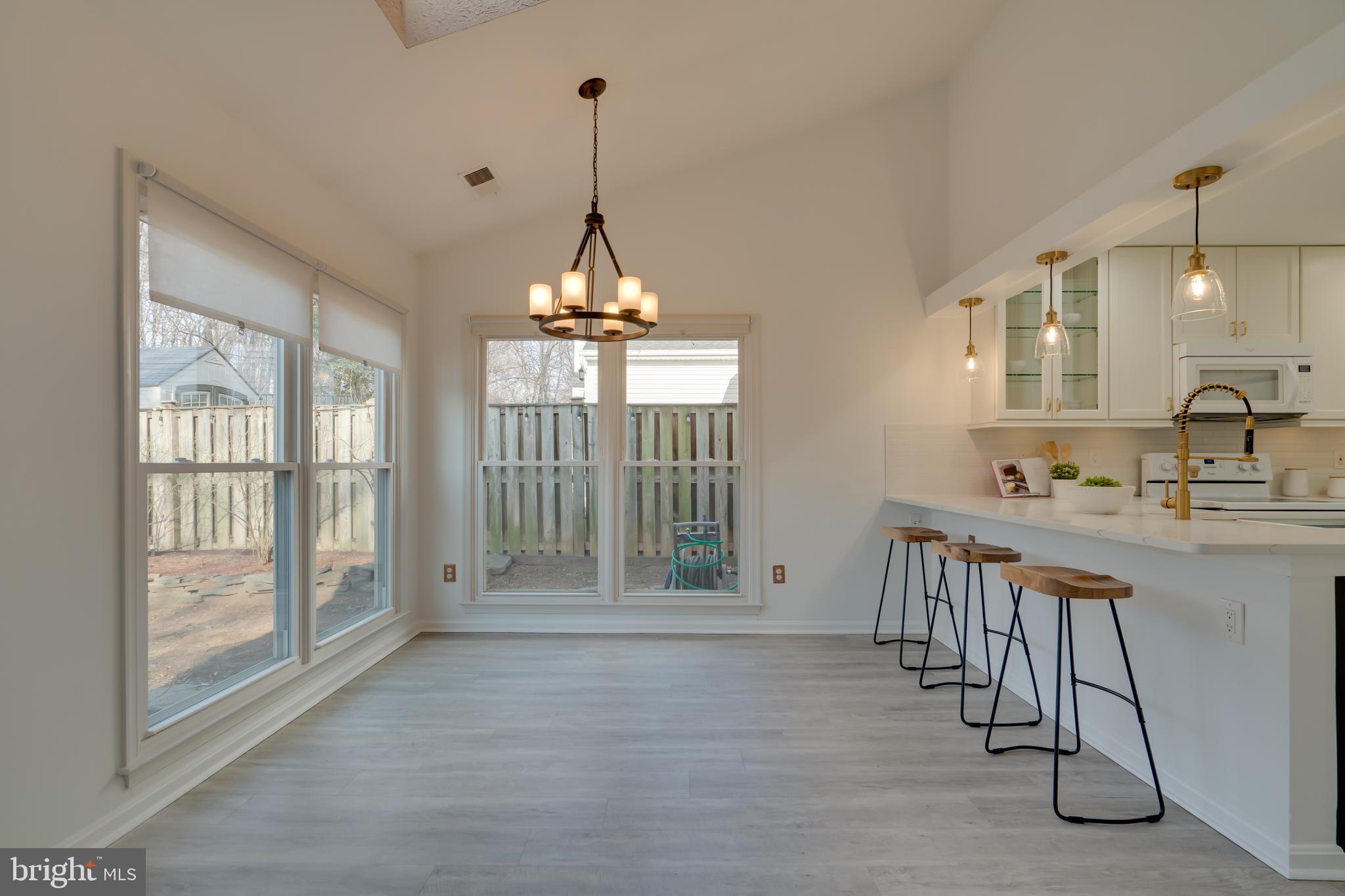 LANDSDOWNE - Residential