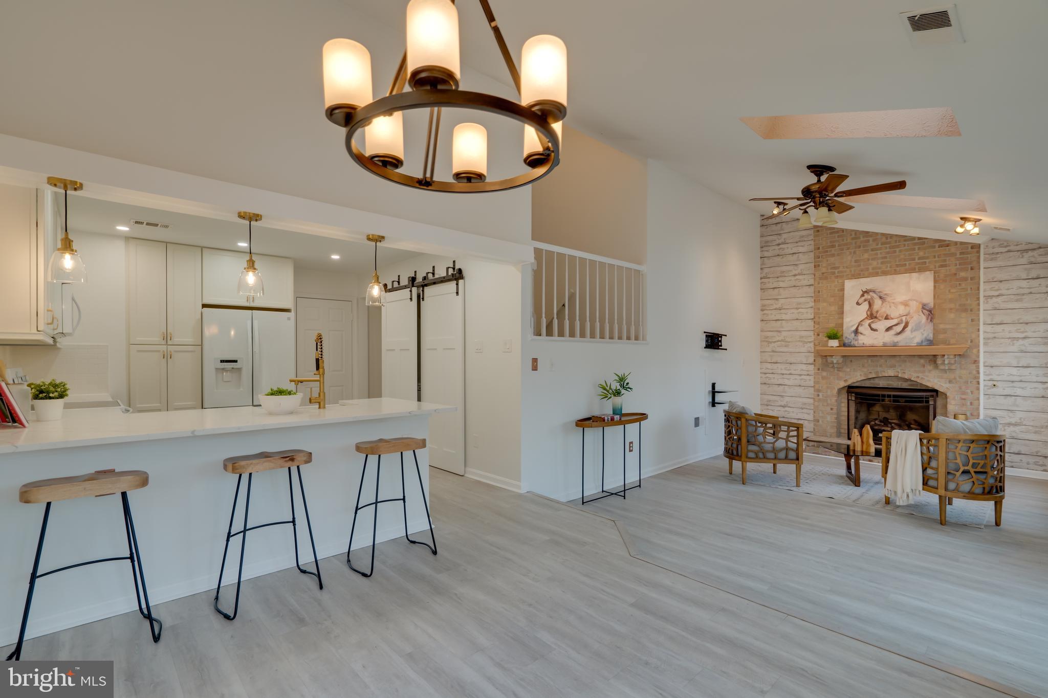 LANDSDOWNE - Residential