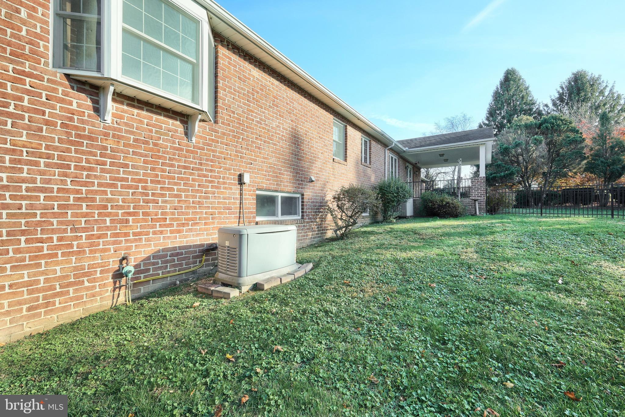 WEST MANHEIM TWP - Farm