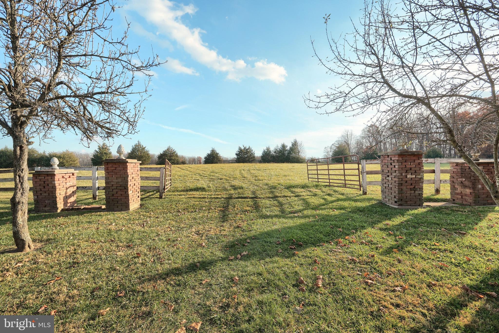 WEST MANHEIM TWP - Farm