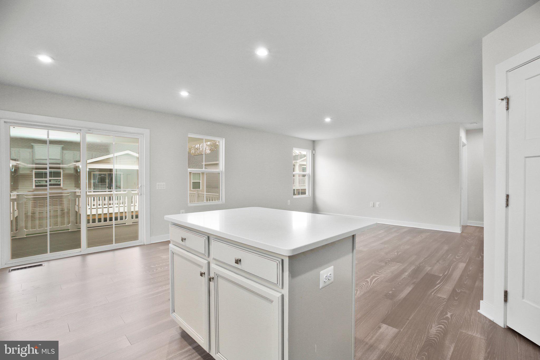 REGENCY AT CHANCELLORSVILLE NORTH - Residential