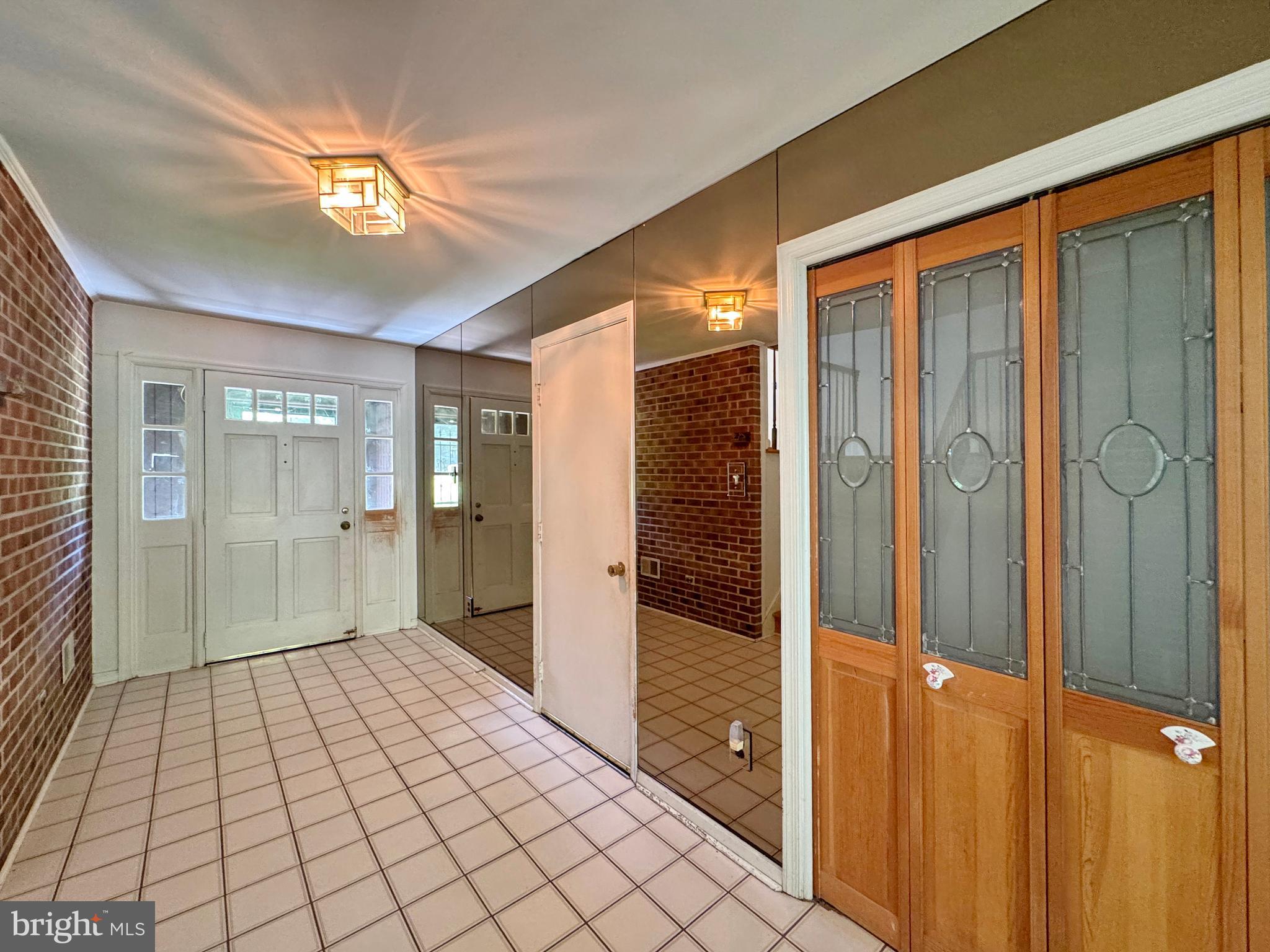 MOUNT CARMEL ESTATES - Residential