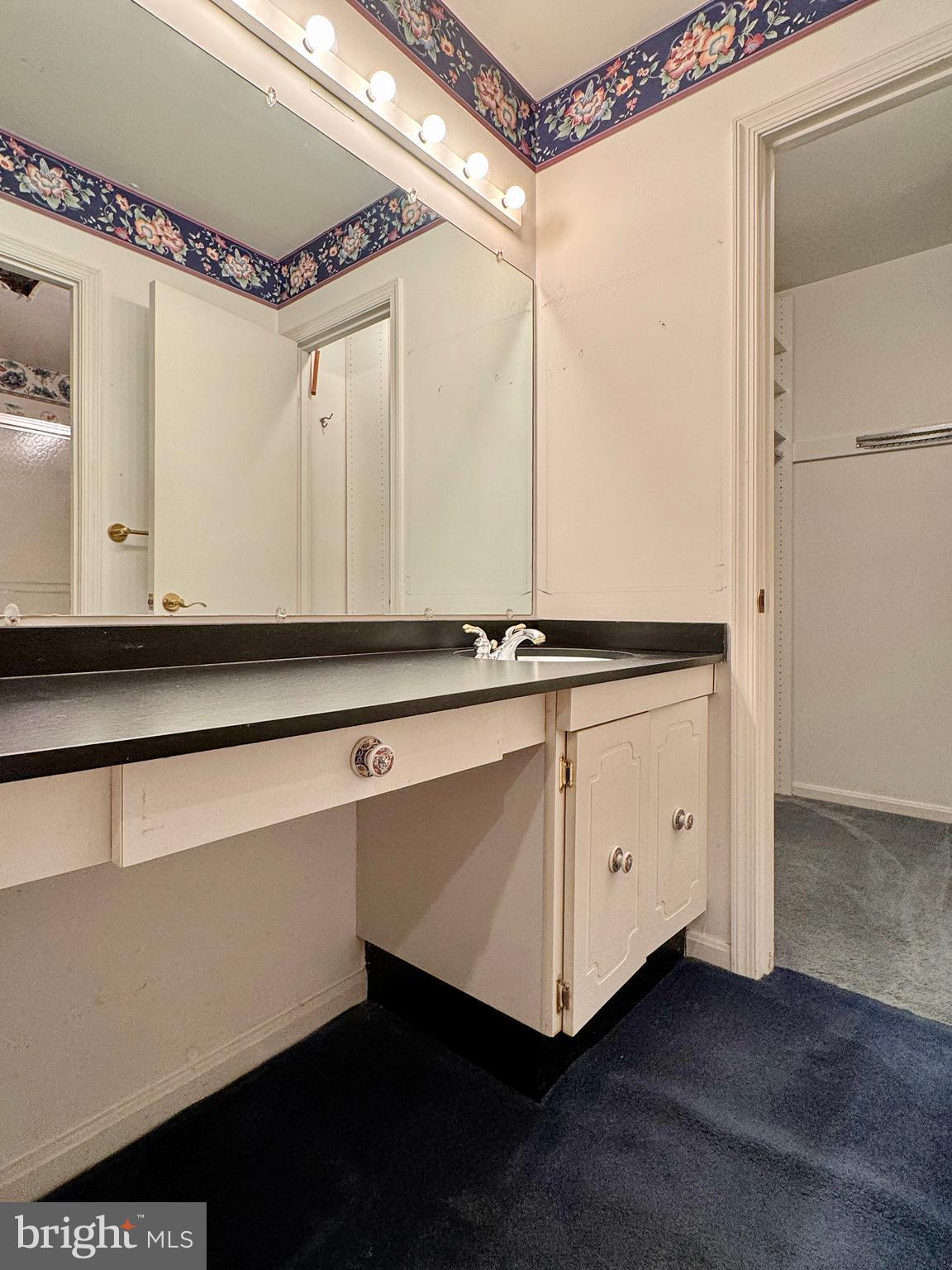 MOUNT CARMEL ESTATES - Residential