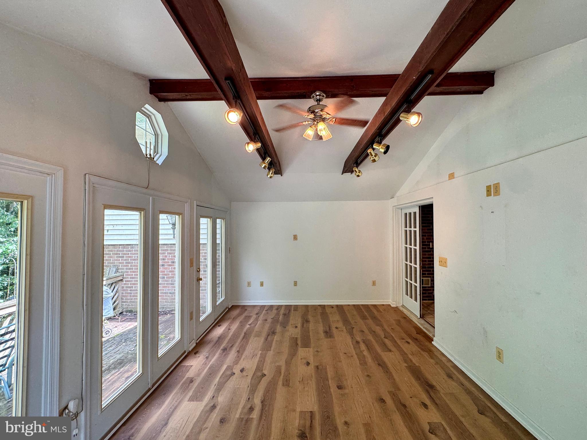 MOUNT CARMEL ESTATES - Residential