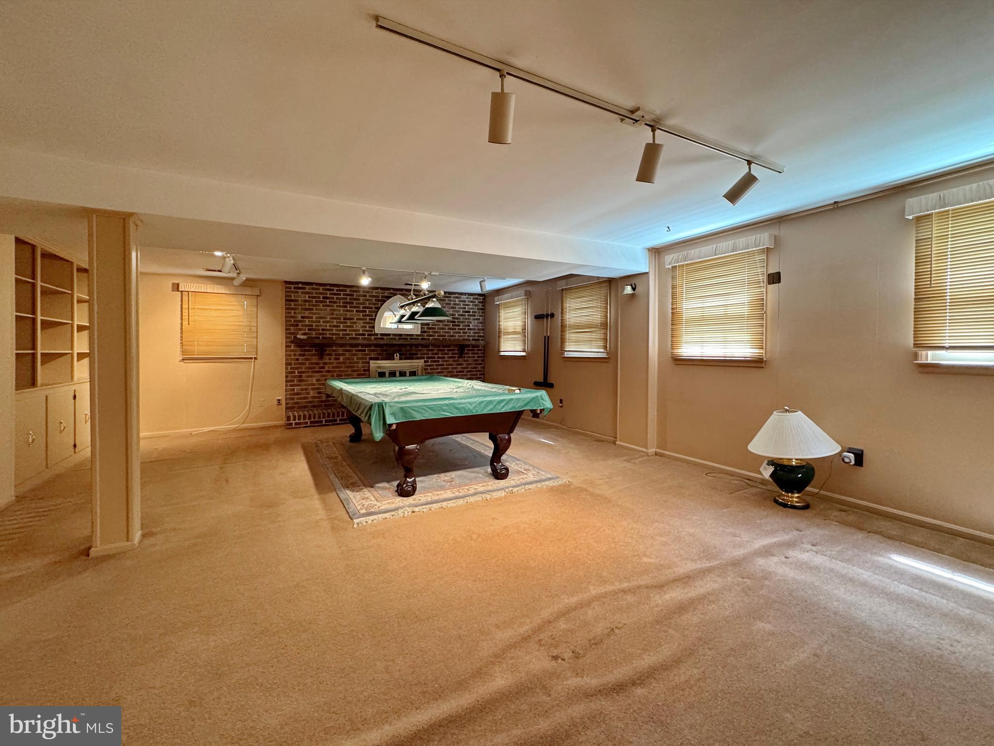 MOUNT CARMEL ESTATES - Residential