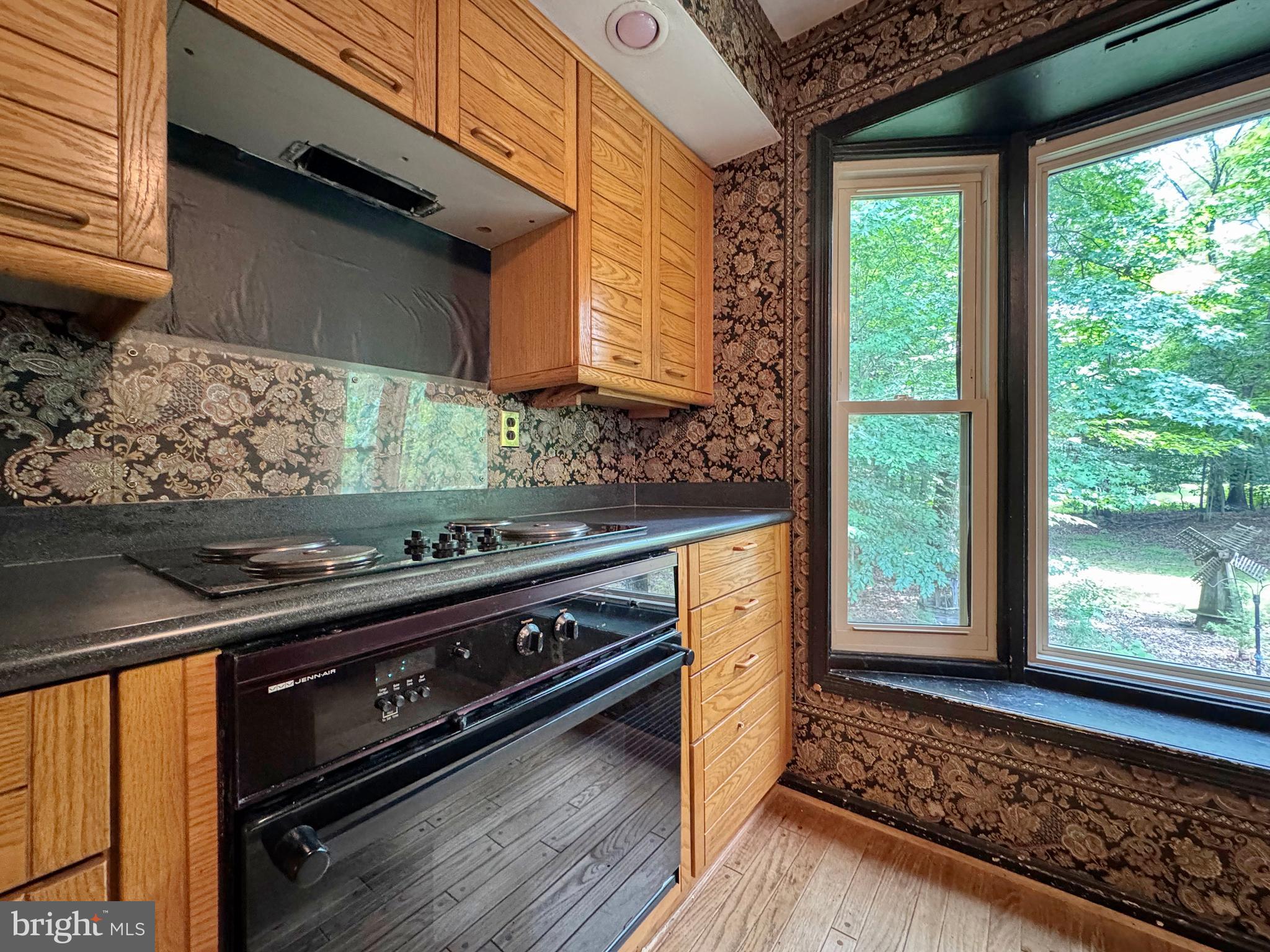 MOUNT CARMEL ESTATES - Residential