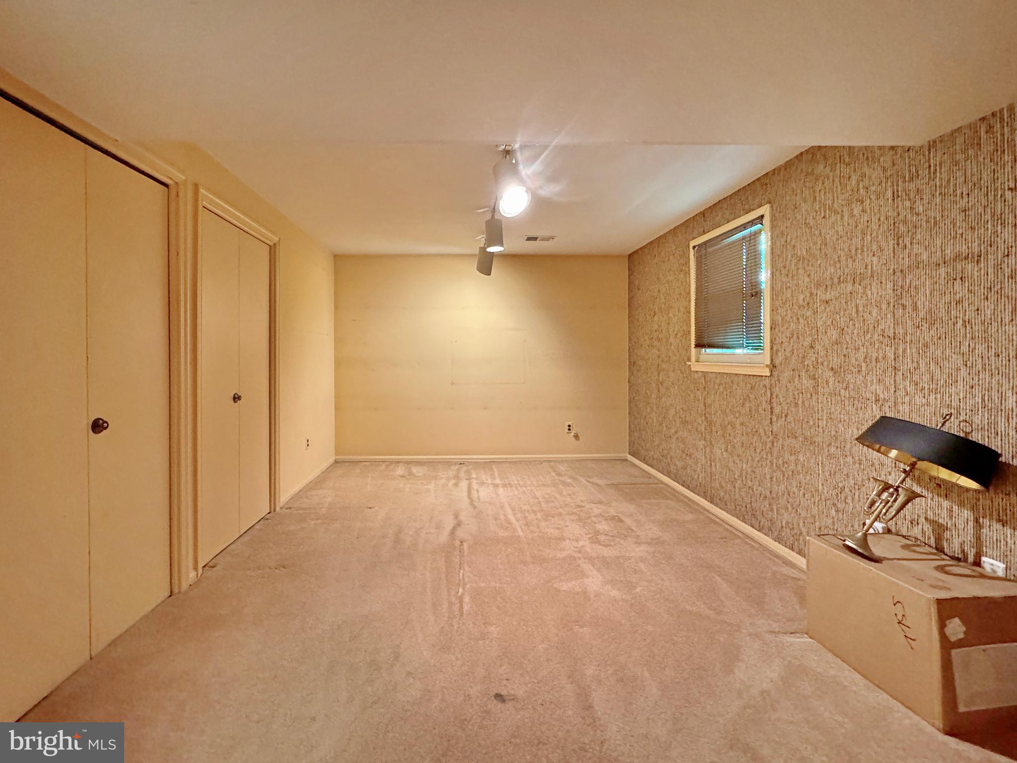 MOUNT CARMEL ESTATES - Residential