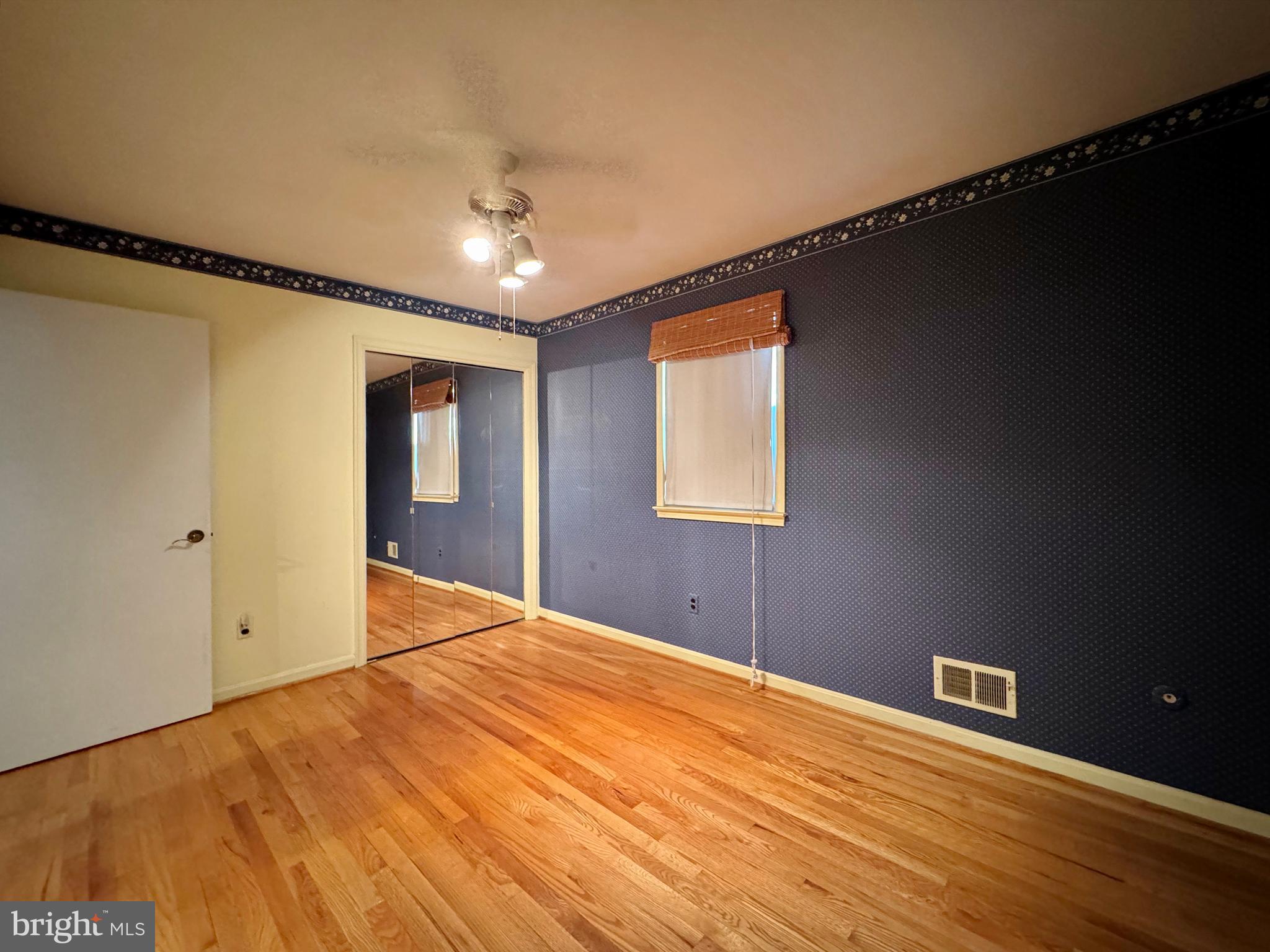 MOUNT CARMEL ESTATES - Residential