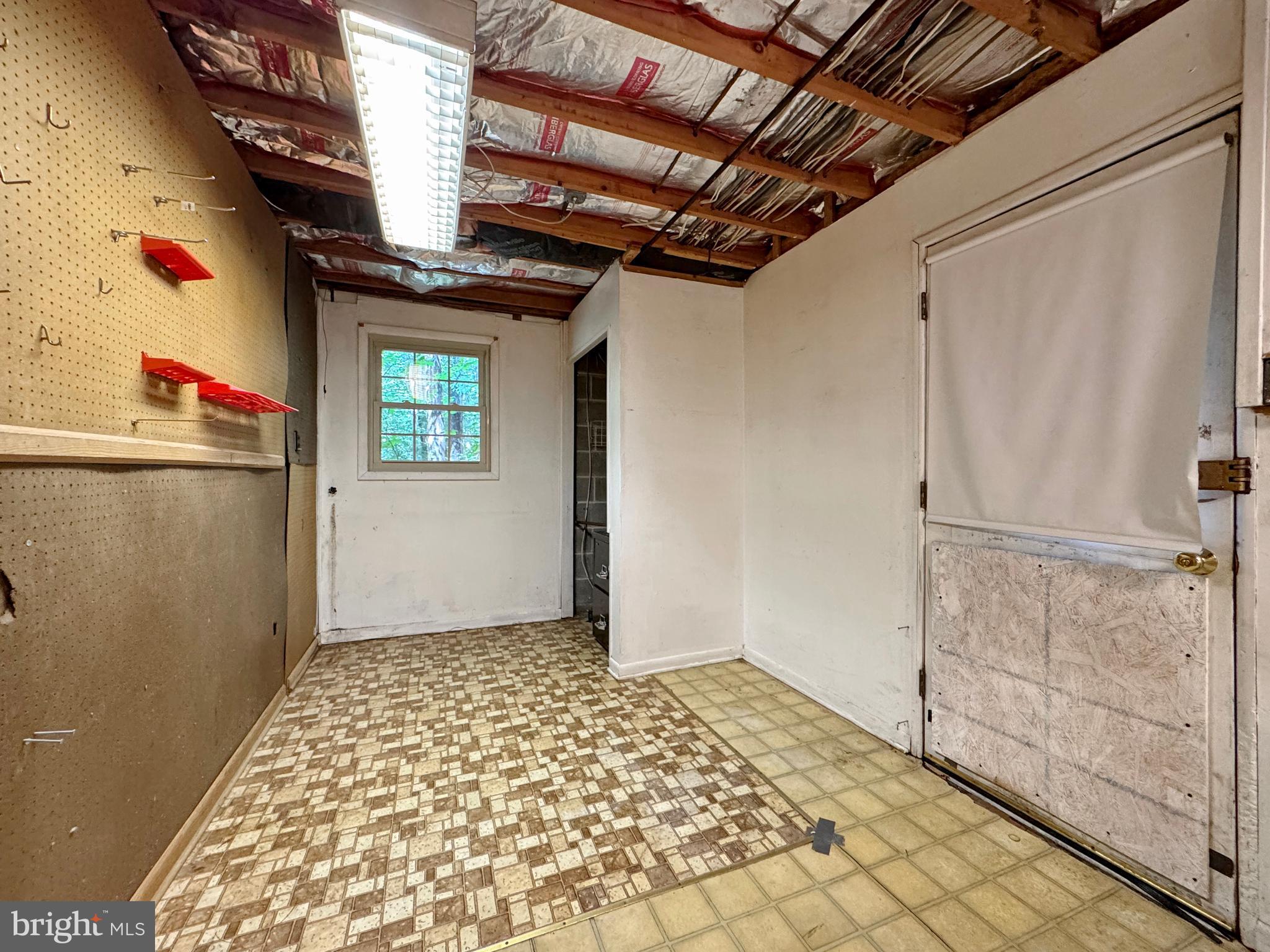 MOUNT CARMEL ESTATES - Residential