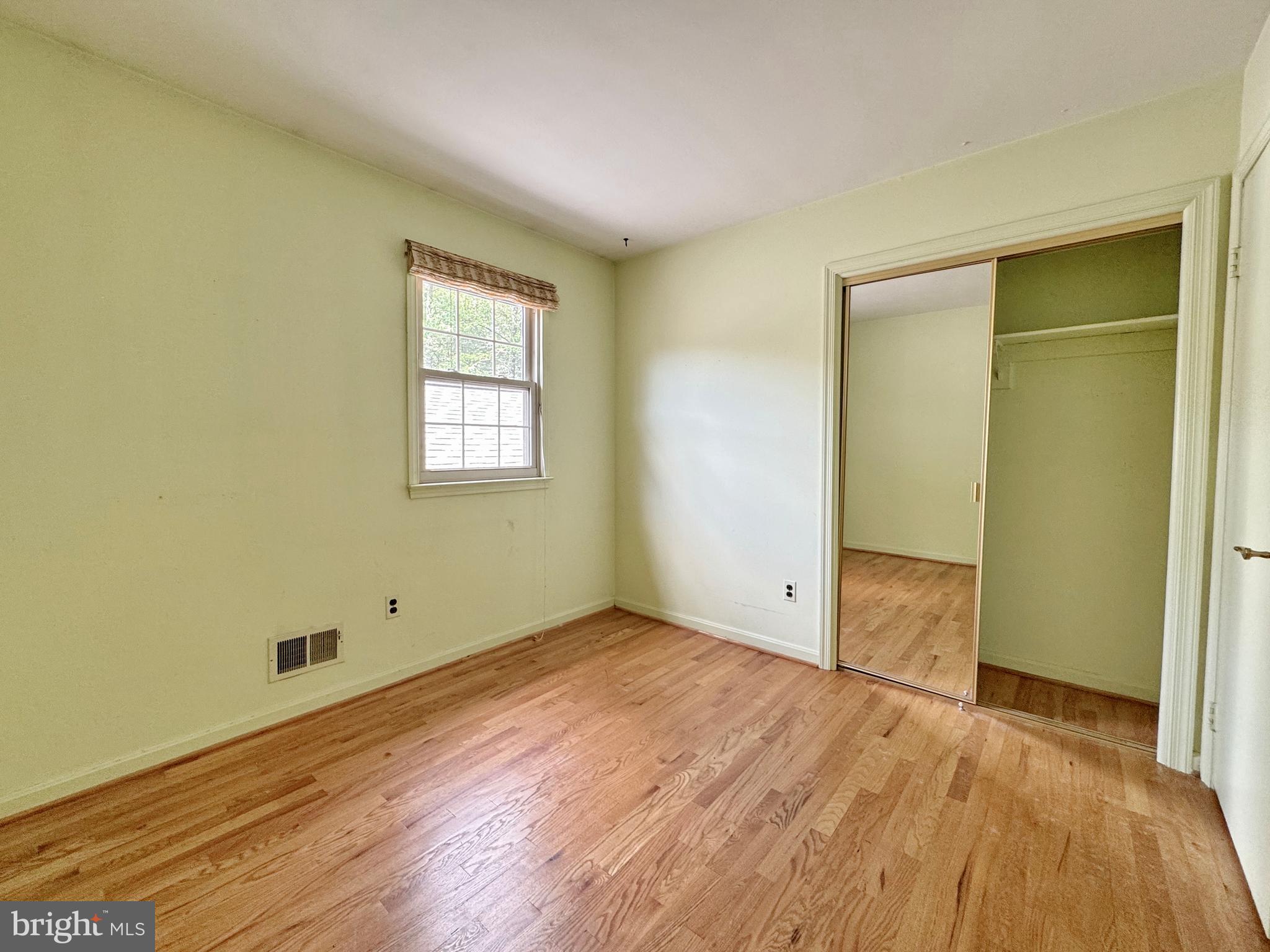 MOUNT CARMEL ESTATES - Residential