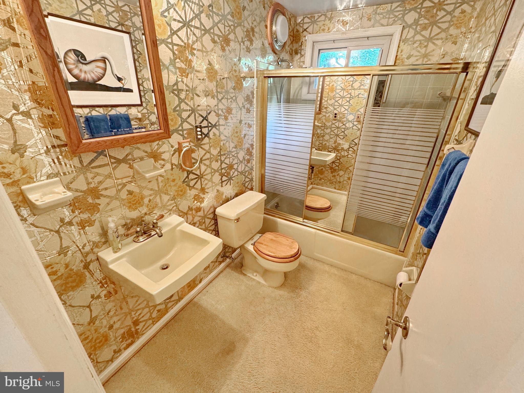 MOUNT CARMEL ESTATES - Residential