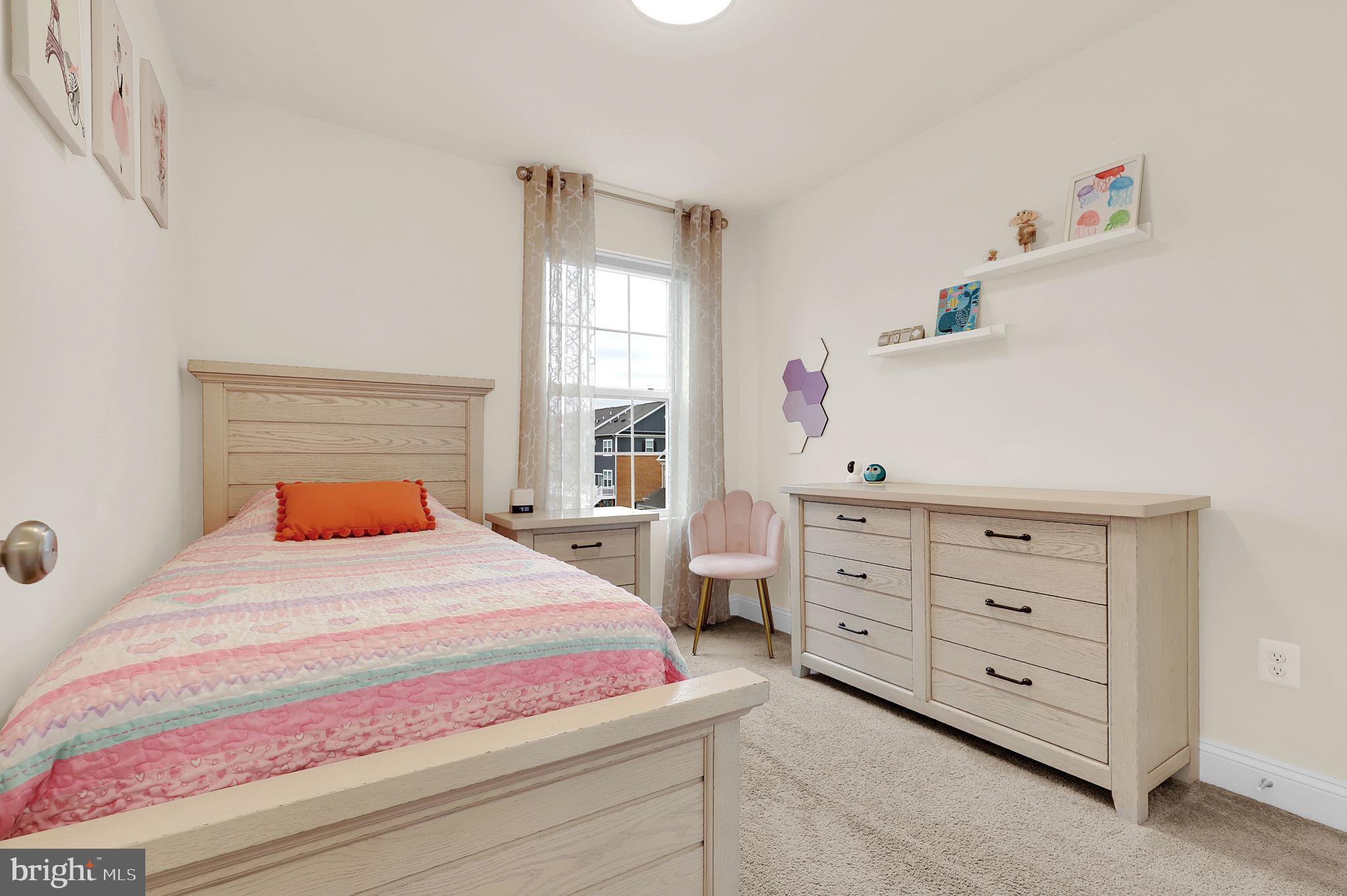 WESTVIEW SOUTH - Residential