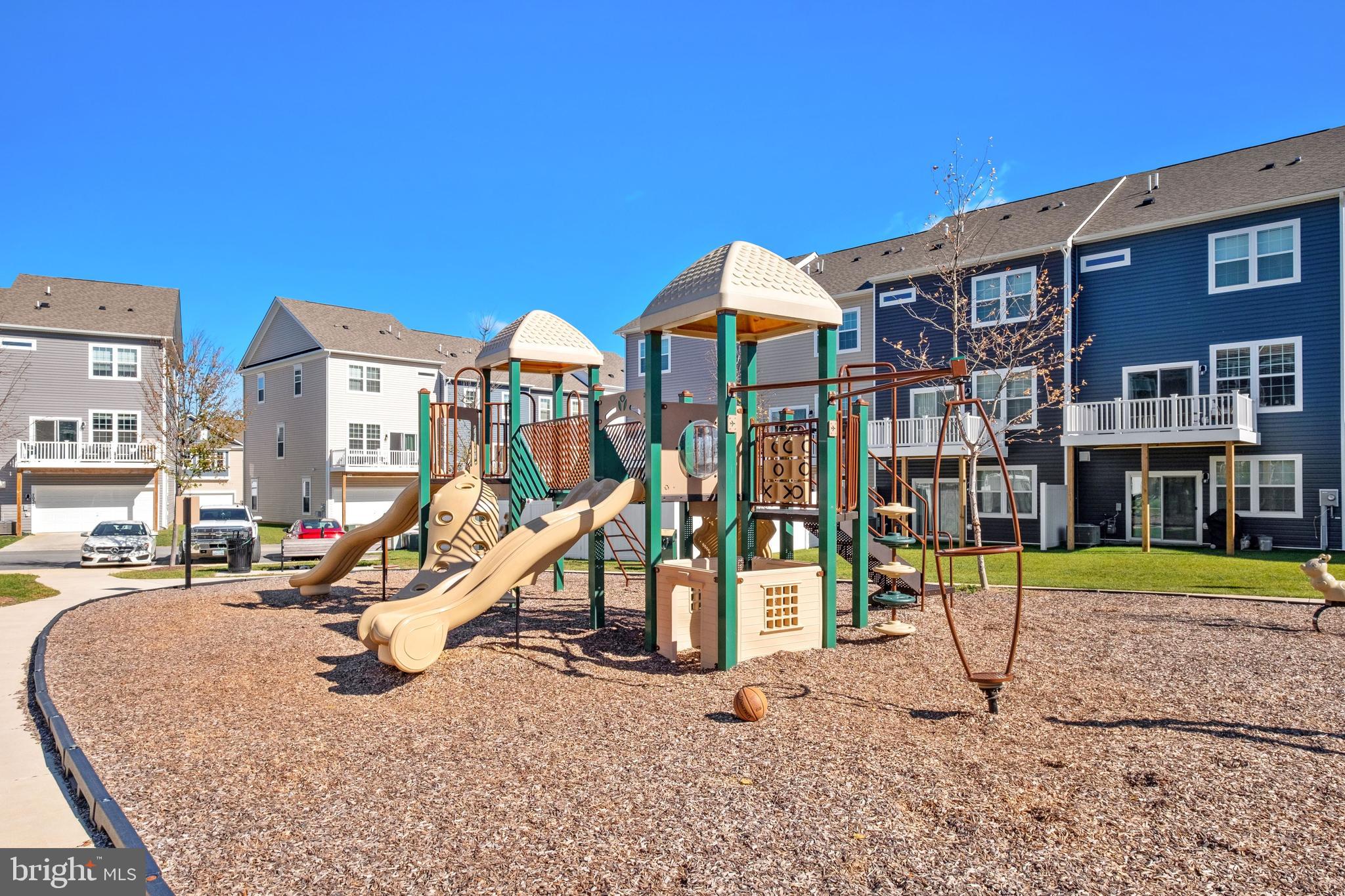 WESTVIEW SOUTH - Residential