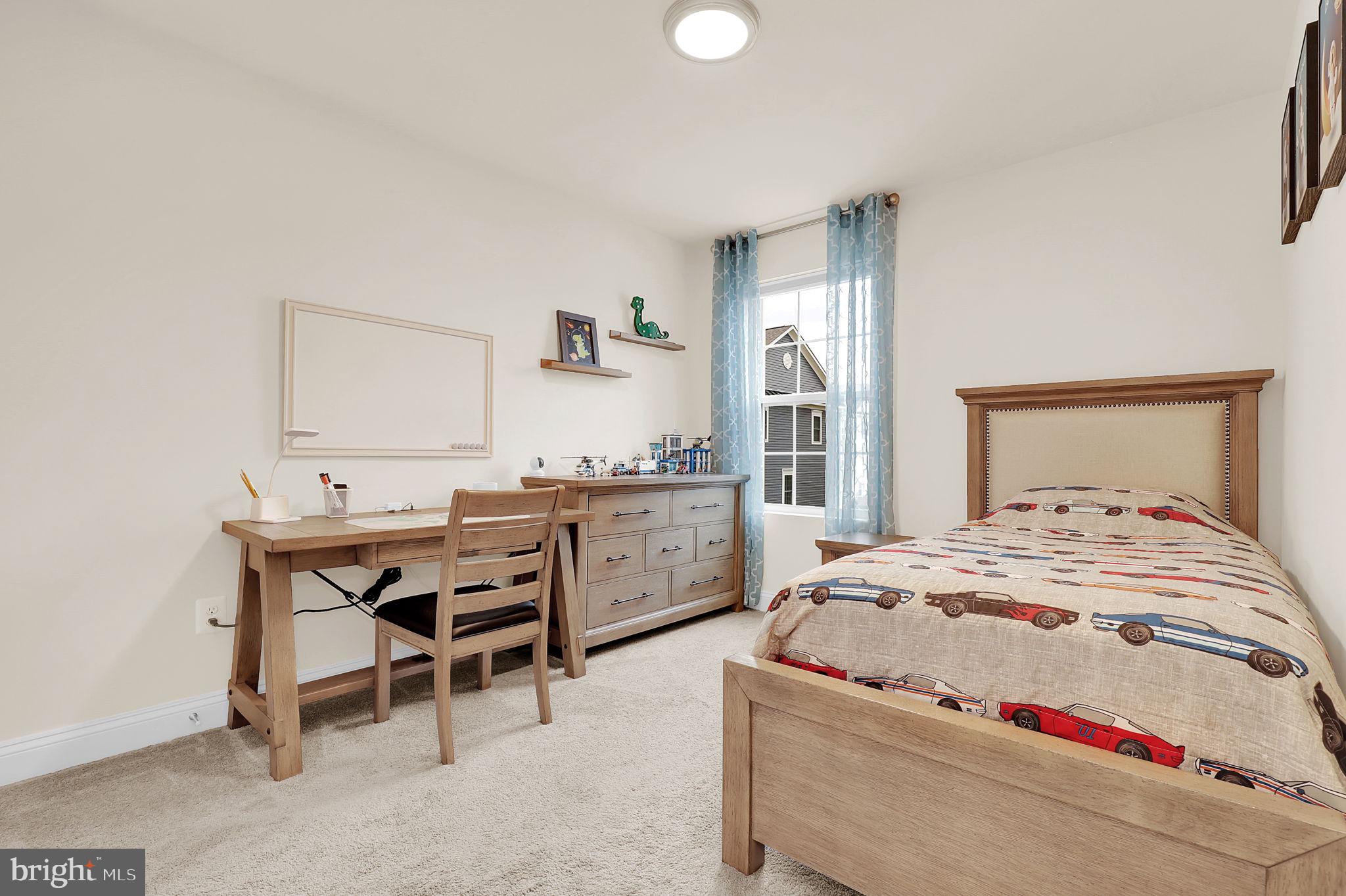 WESTVIEW SOUTH - Residential