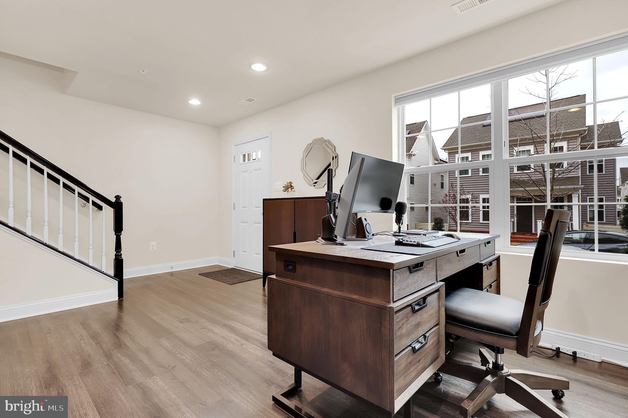 WESTVIEW SOUTH - Residential