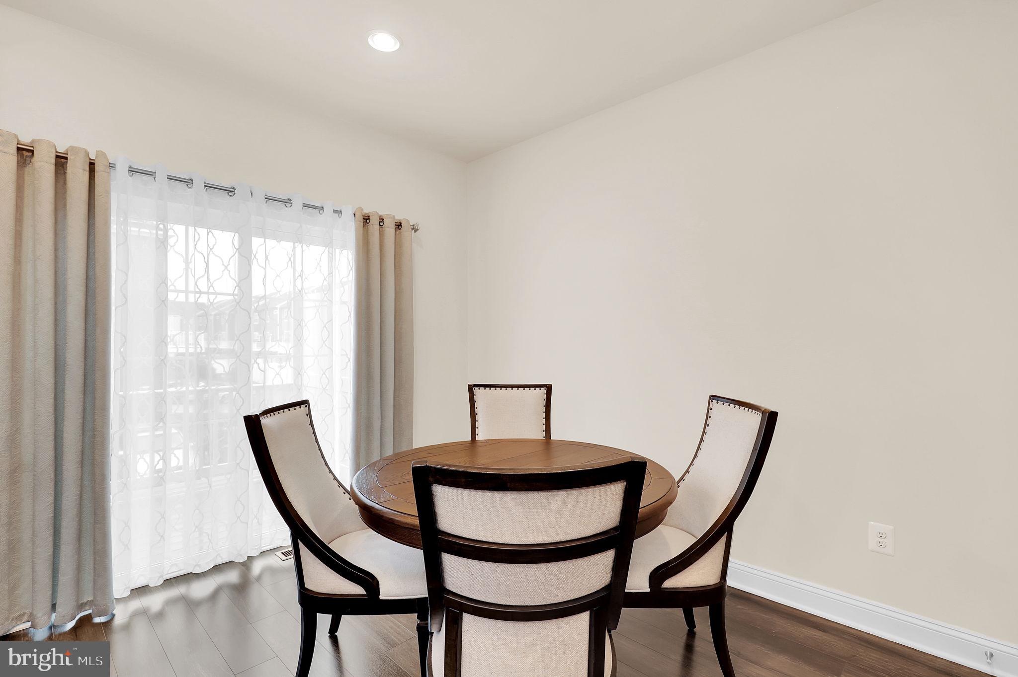 WESTVIEW SOUTH - Residential