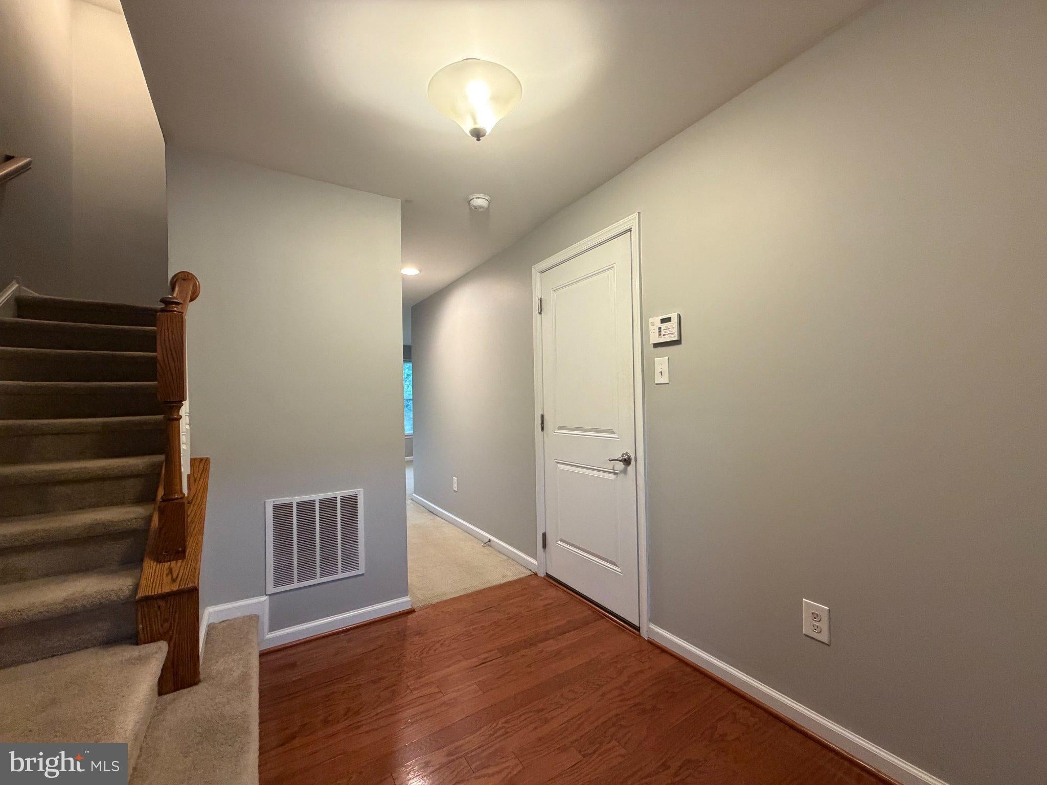 2102 E OAK ROAD N6