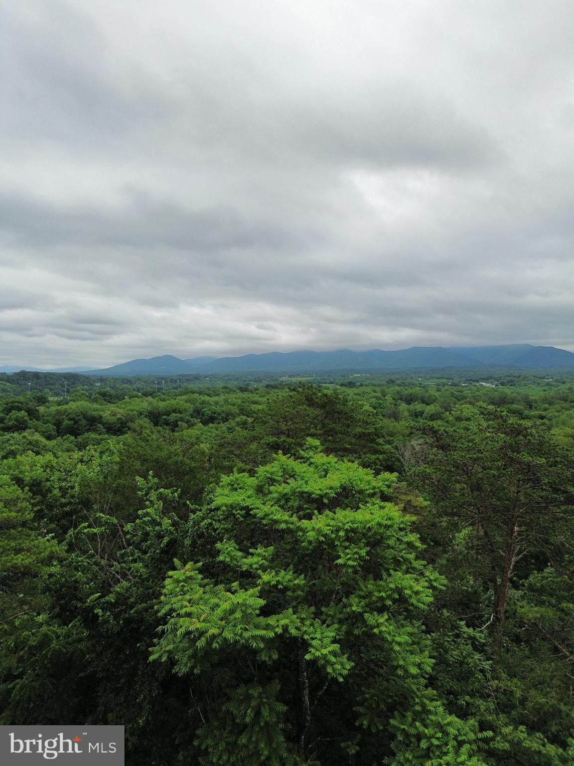 LOT 9 LOOKOUT DR