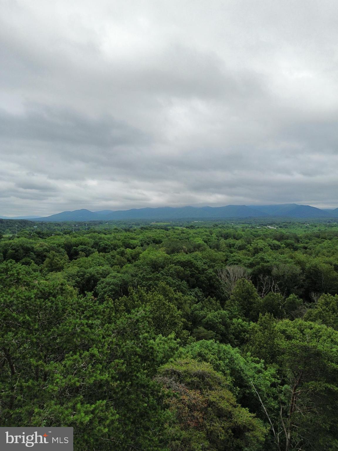 LOT 9 LOOKOUT DR