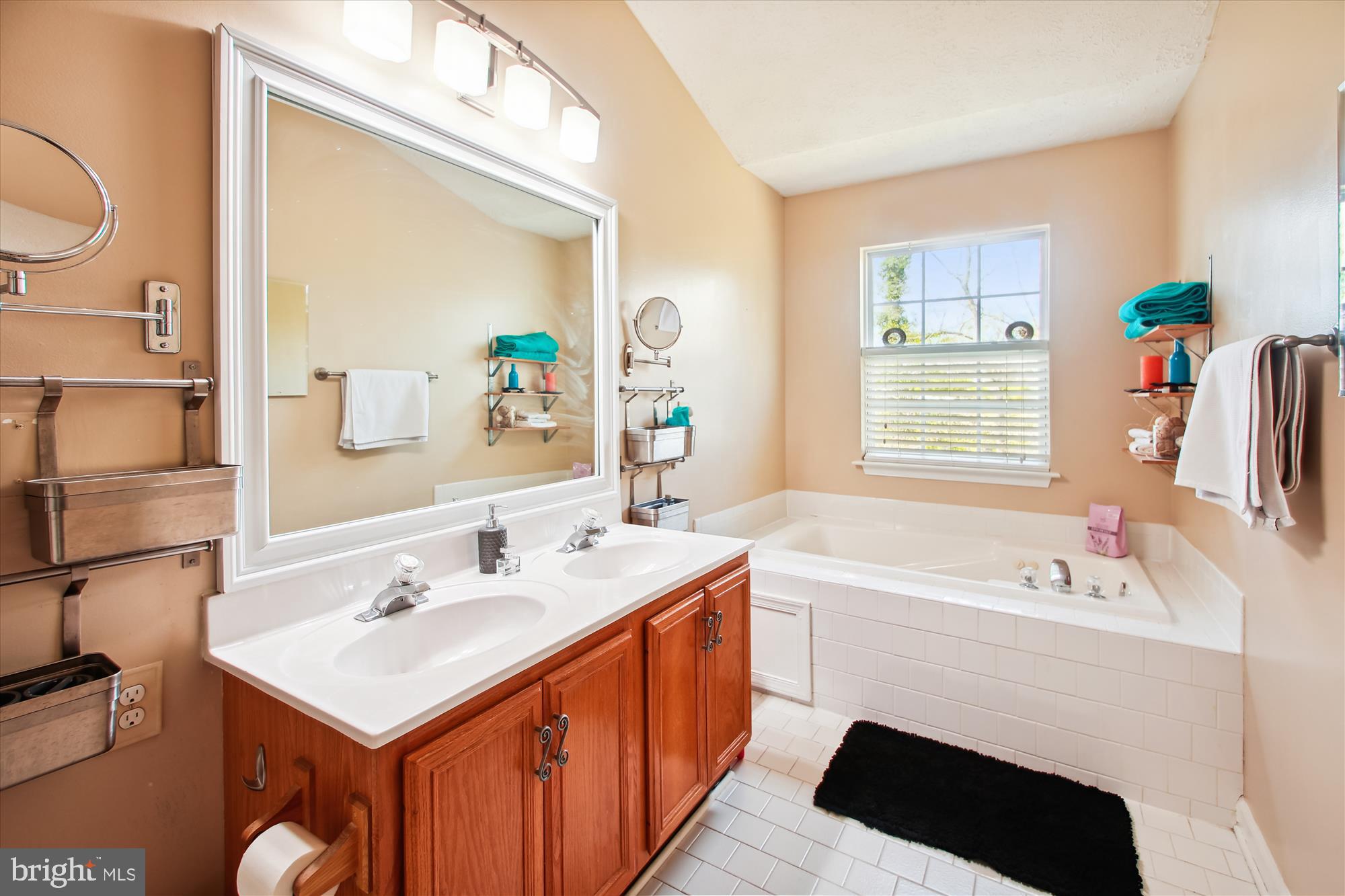 WATERFORD - Residential