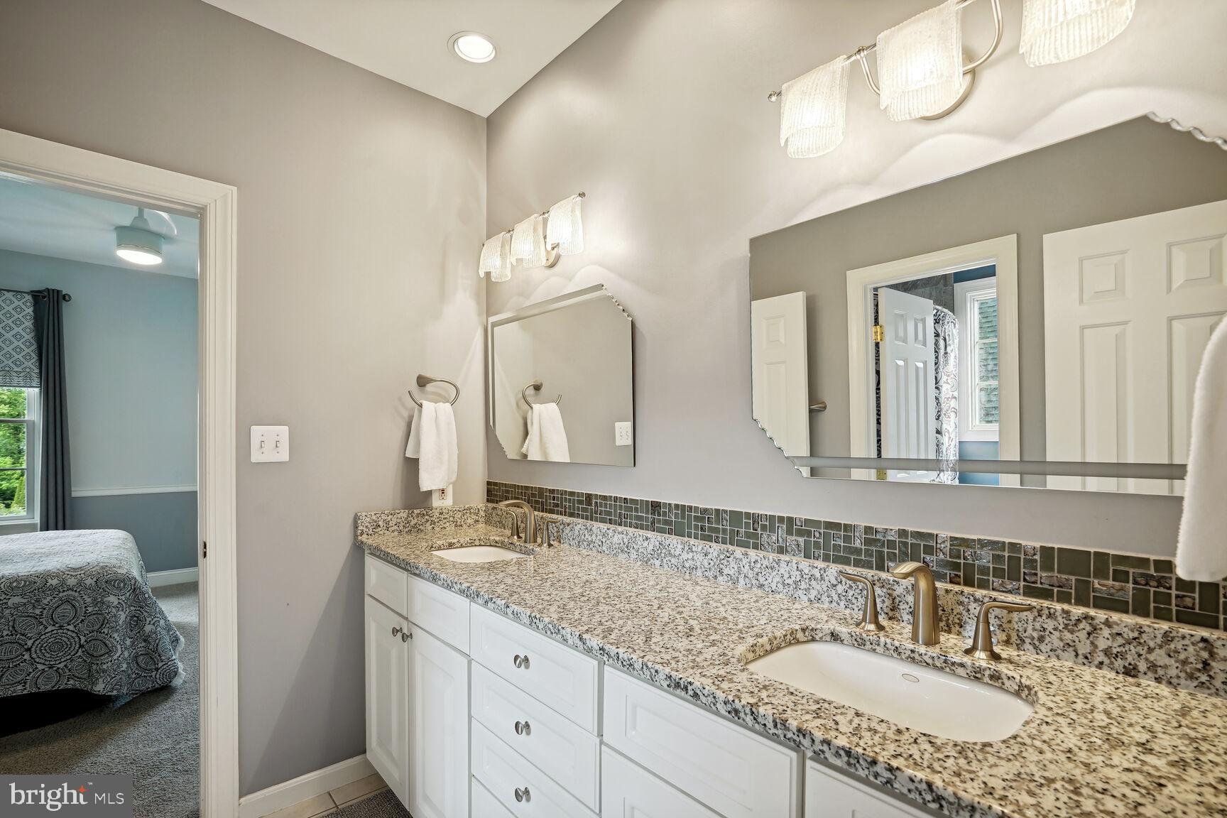 CHAPEL BRIDGE - Residential