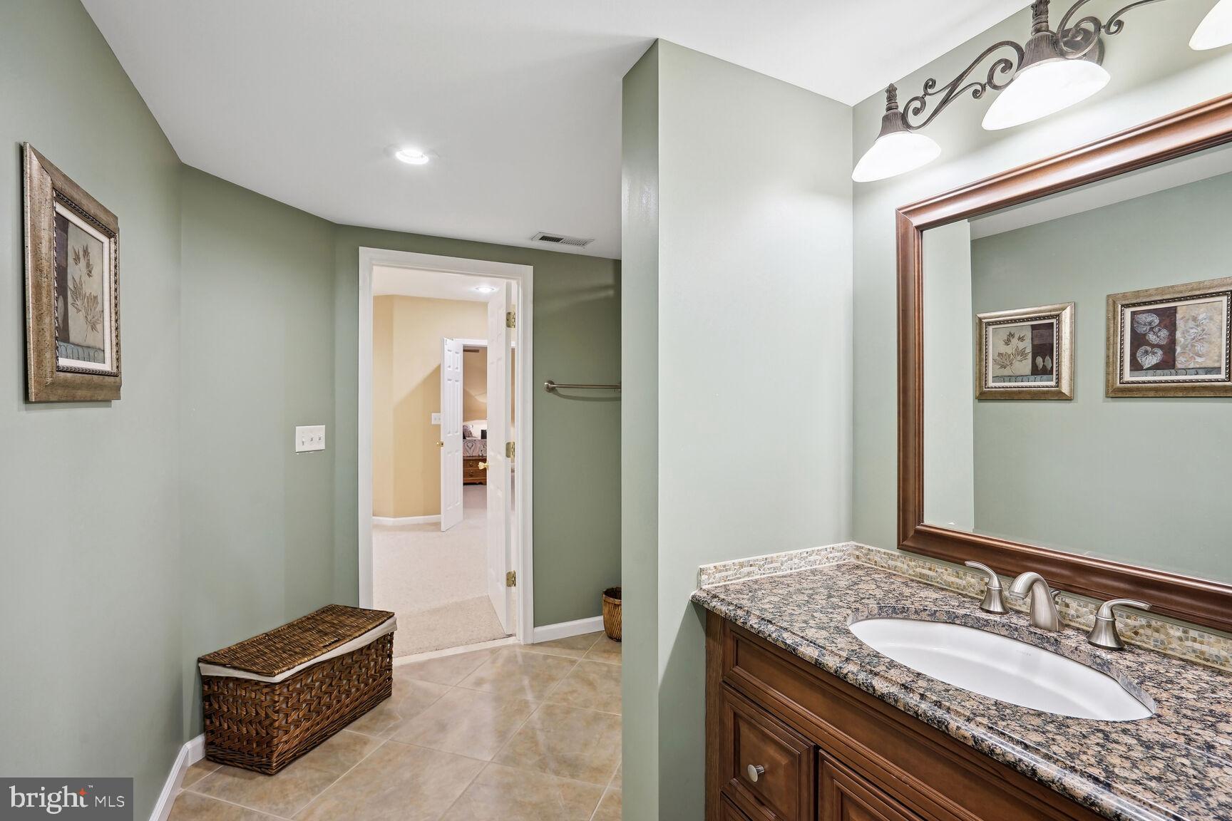 CHAPEL BRIDGE - Residential