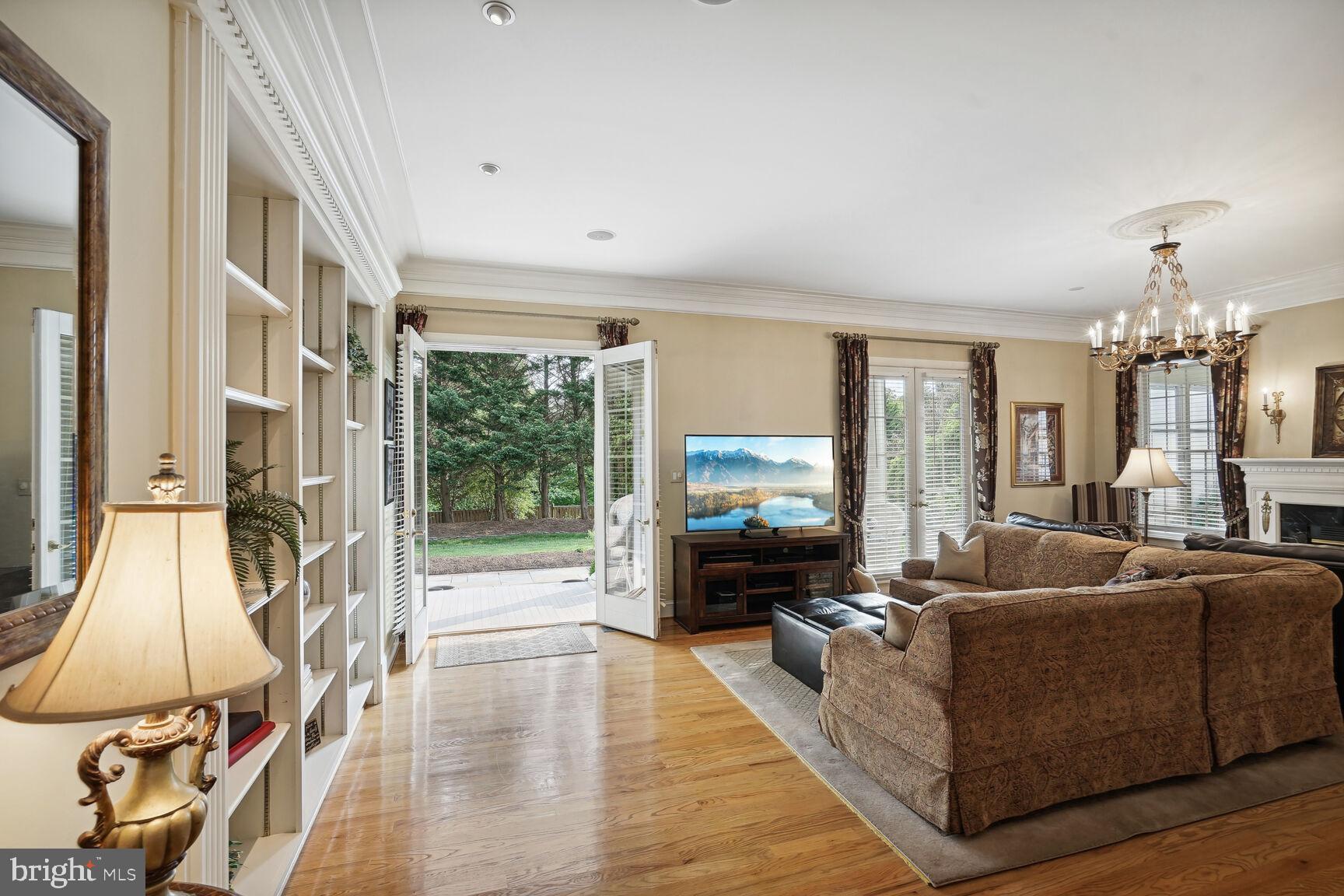 CHAPEL BRIDGE - Residential