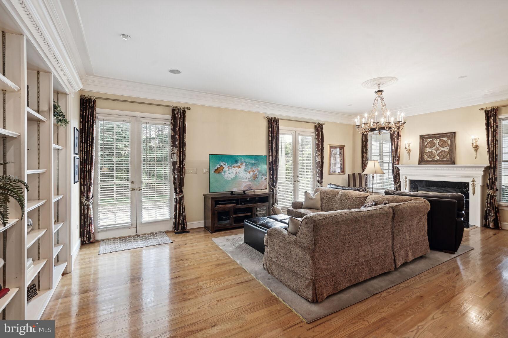 CHAPEL BRIDGE - Residential