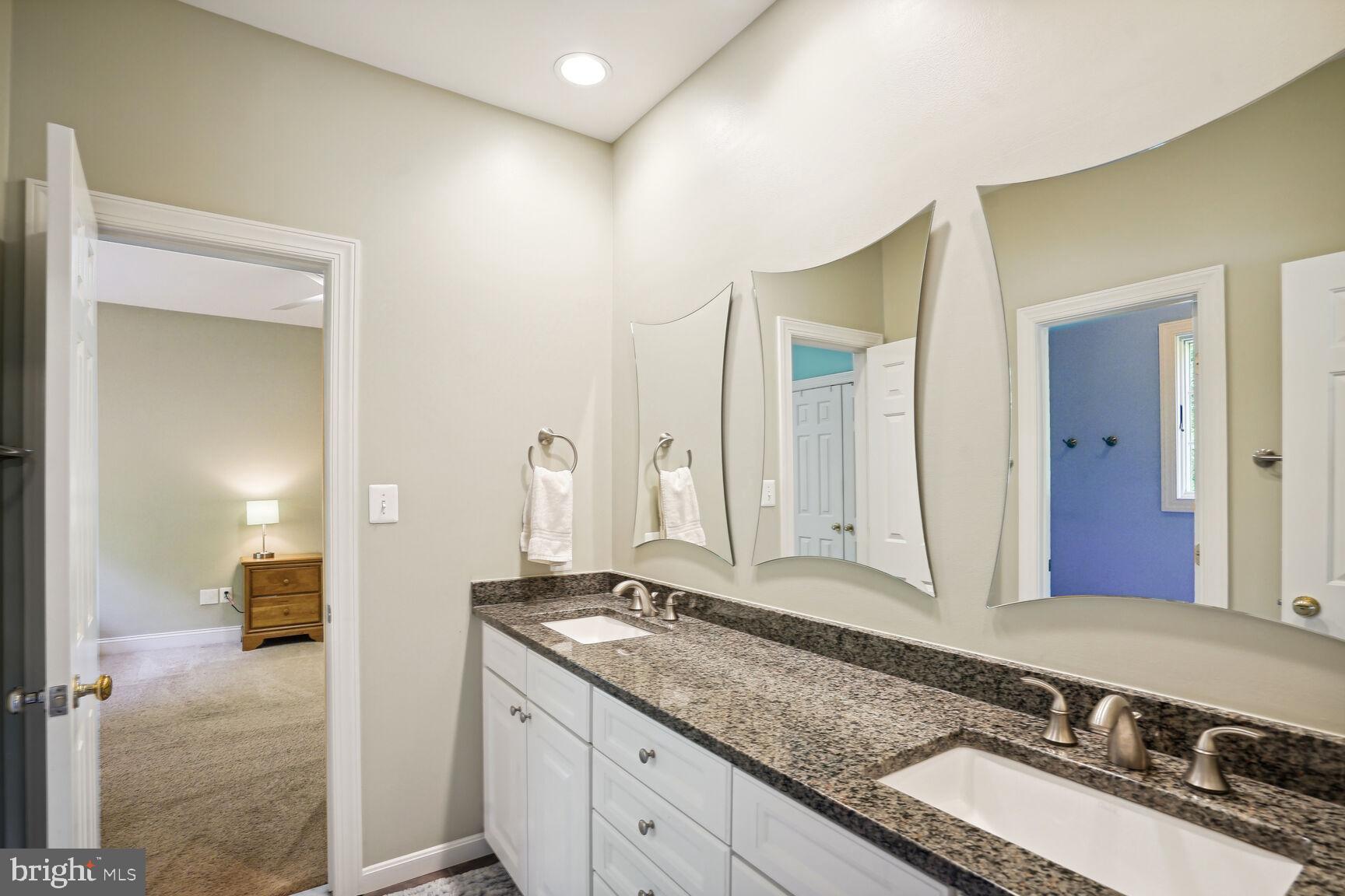 CHAPEL BRIDGE - Residential